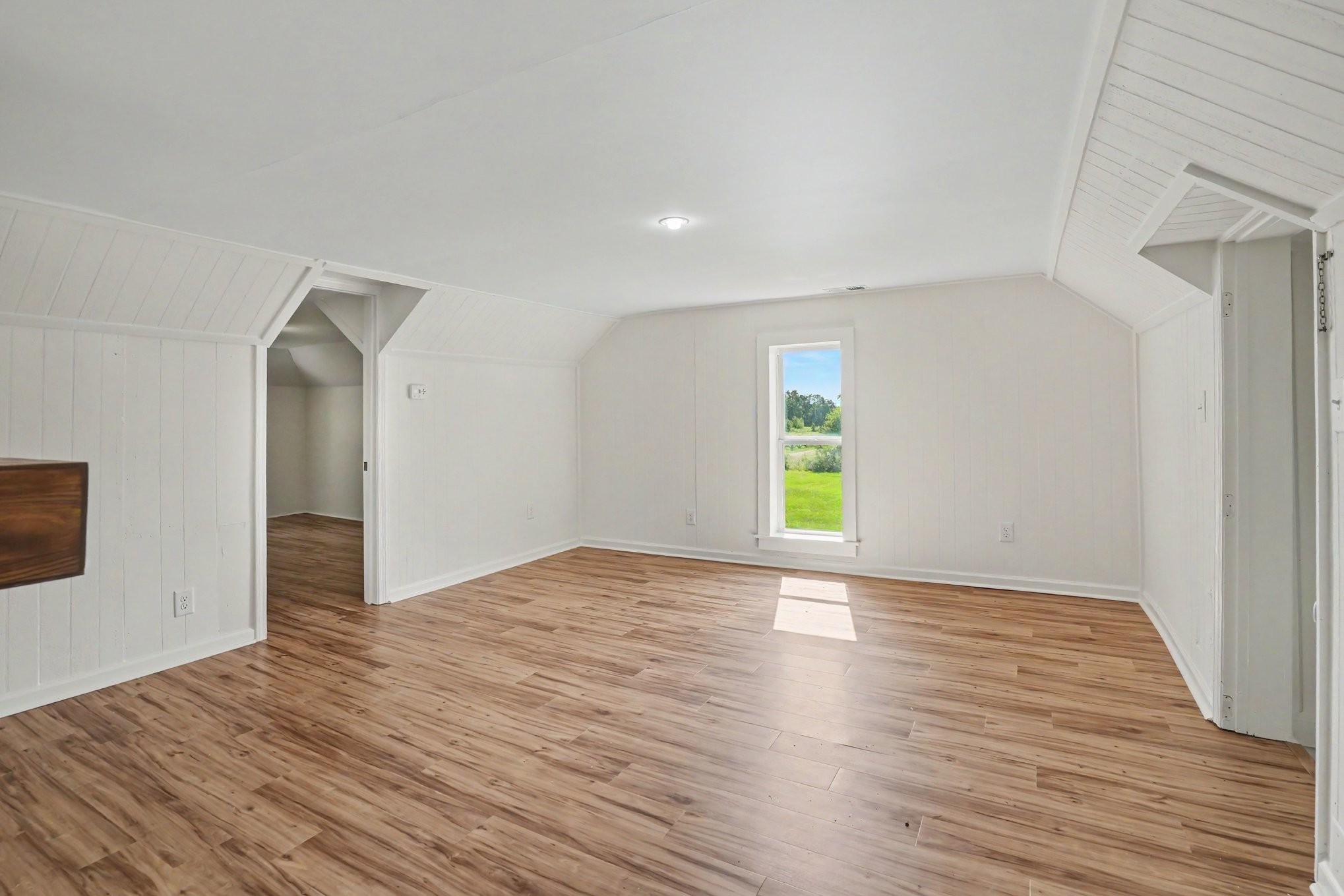 301 Bob Perry Rd Property Photo 17