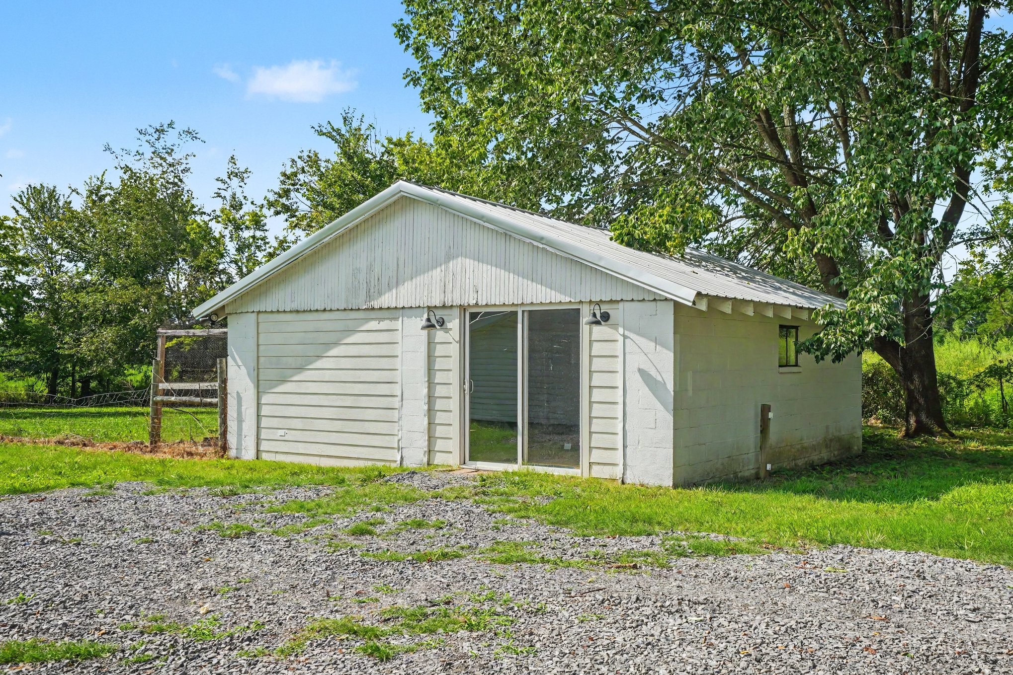 301 Bob Perry Rd Property Photo 25