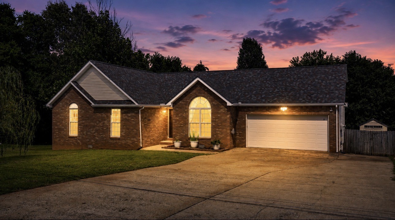 3142 Whitetail Dr
