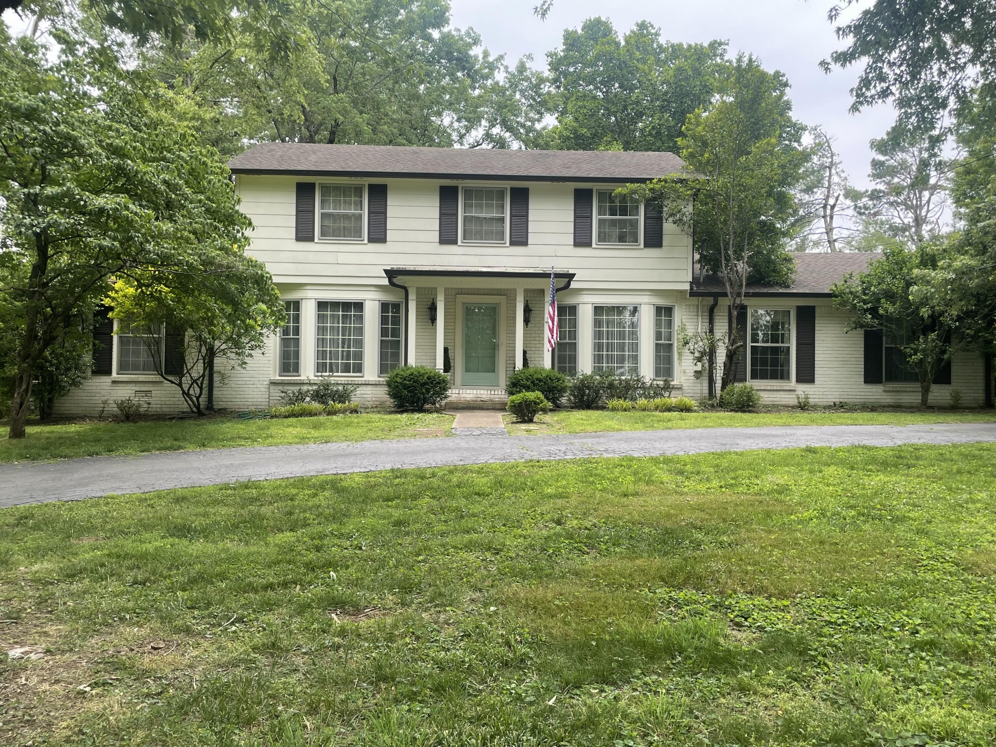 8119 Holly Rd Property Photo 1