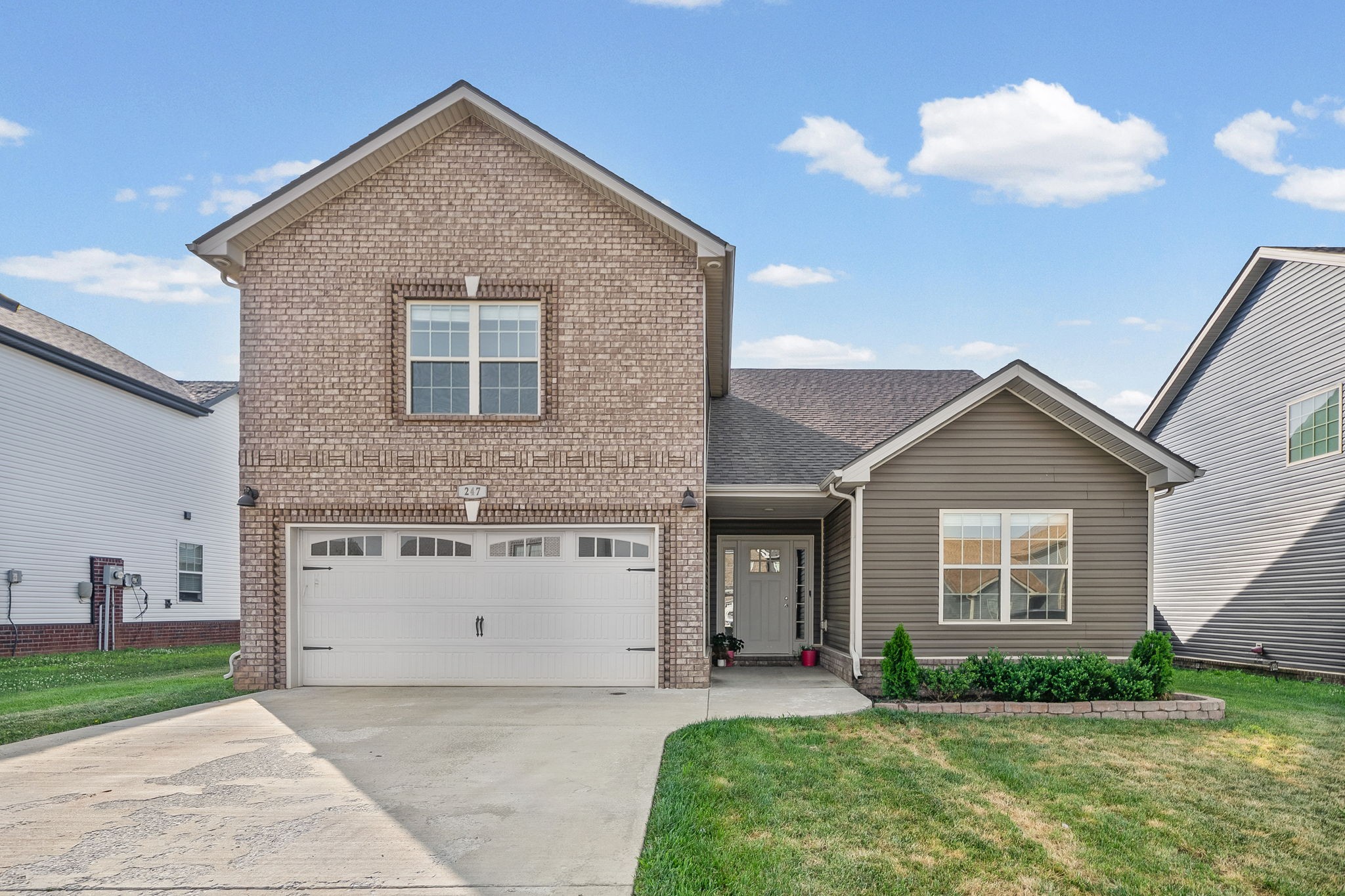 247 Dugger Dr Property Photo 1