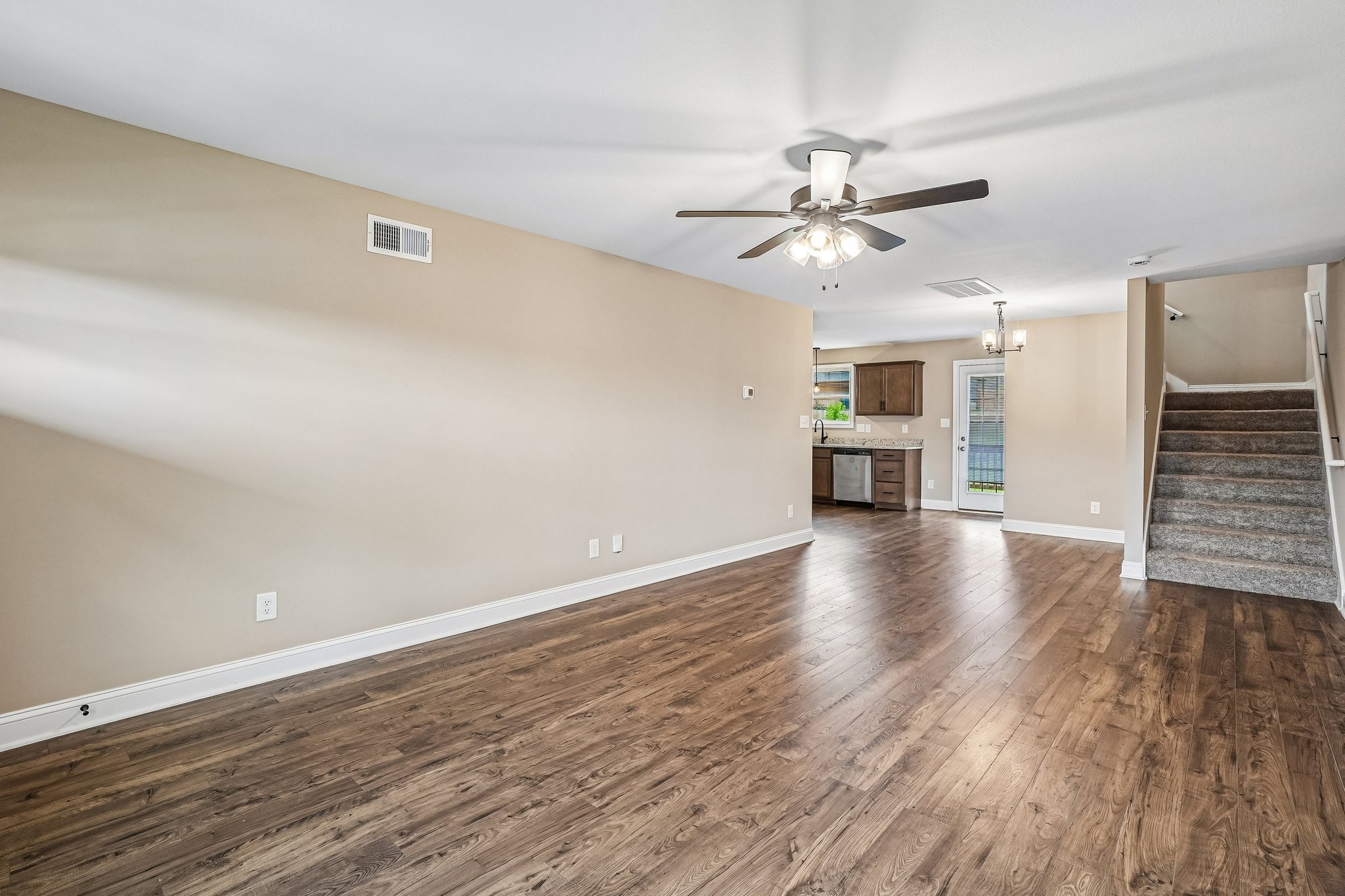 181 Ardell Dr Property Photo 17