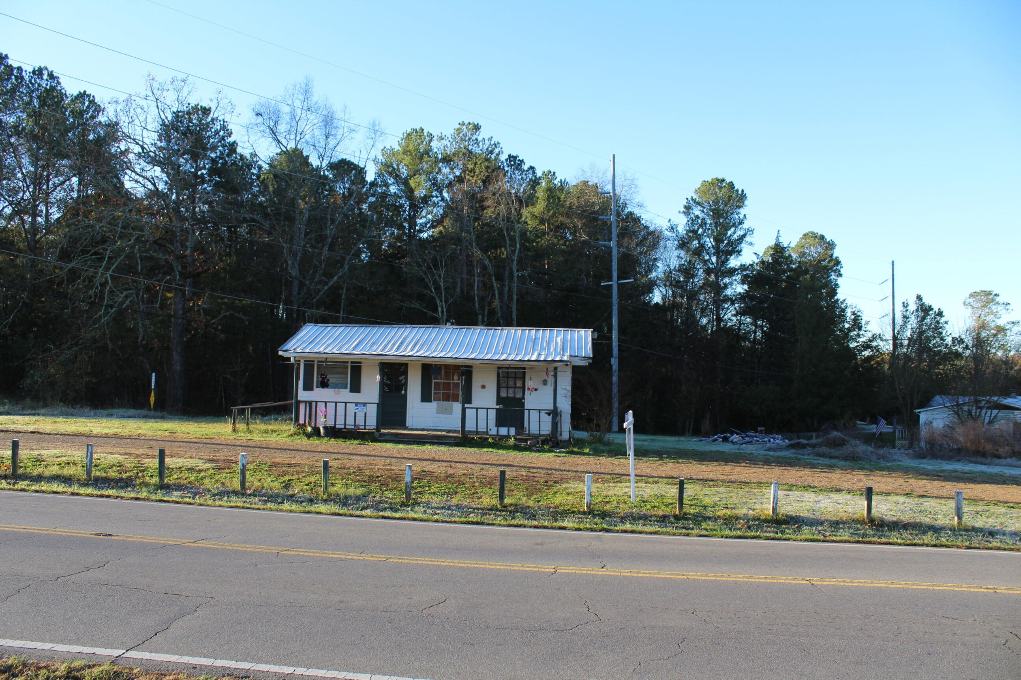 2537 Harrison Pike Property Photo 1