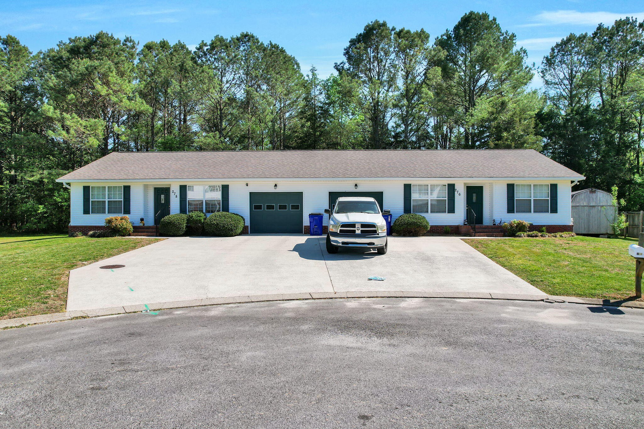 278 Hillview Drive, NW