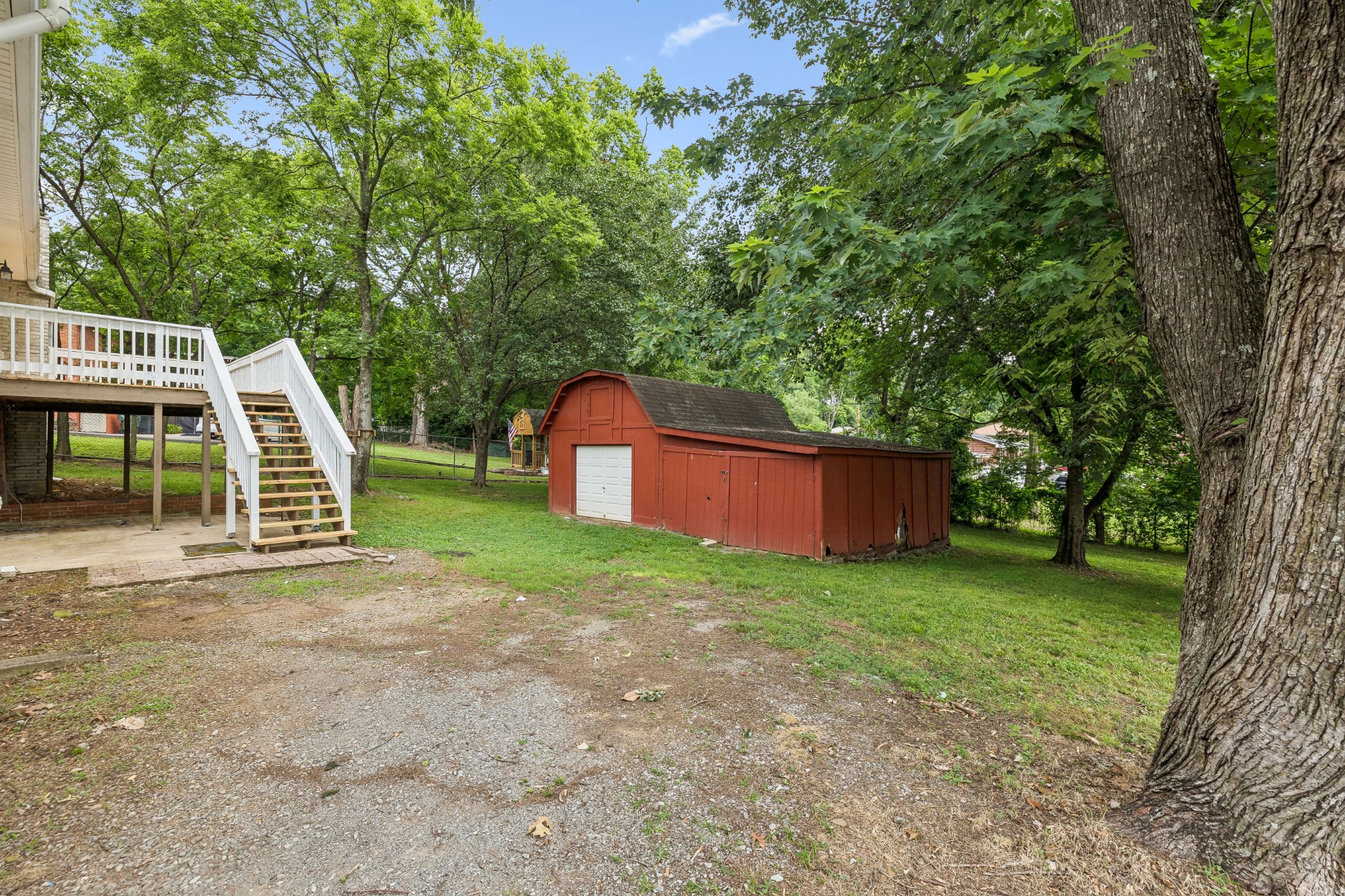 225 Bonnafield Dr Property Photo 37