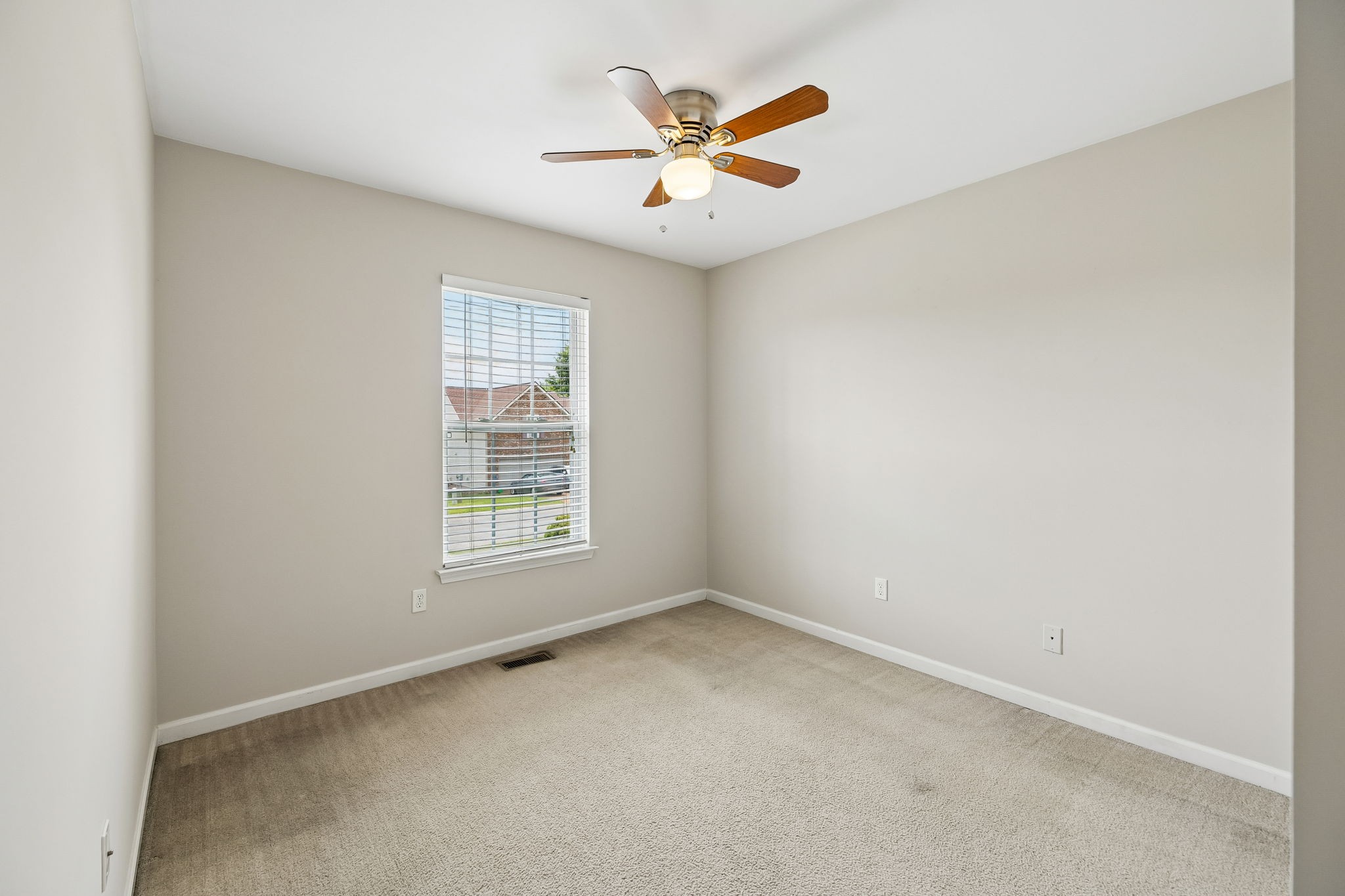 4008 Kristen St Property Photo 33