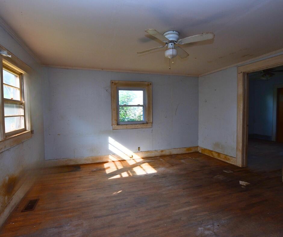 1230 Aurora Avenue, Se Property Photo 6