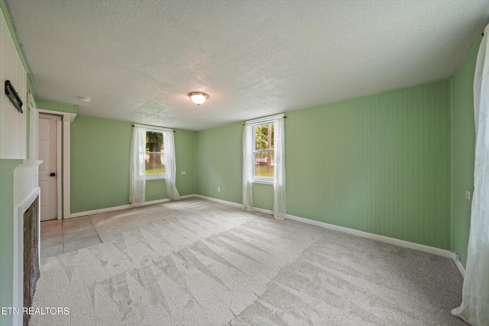 224 Oak Rd Property Photo 6
