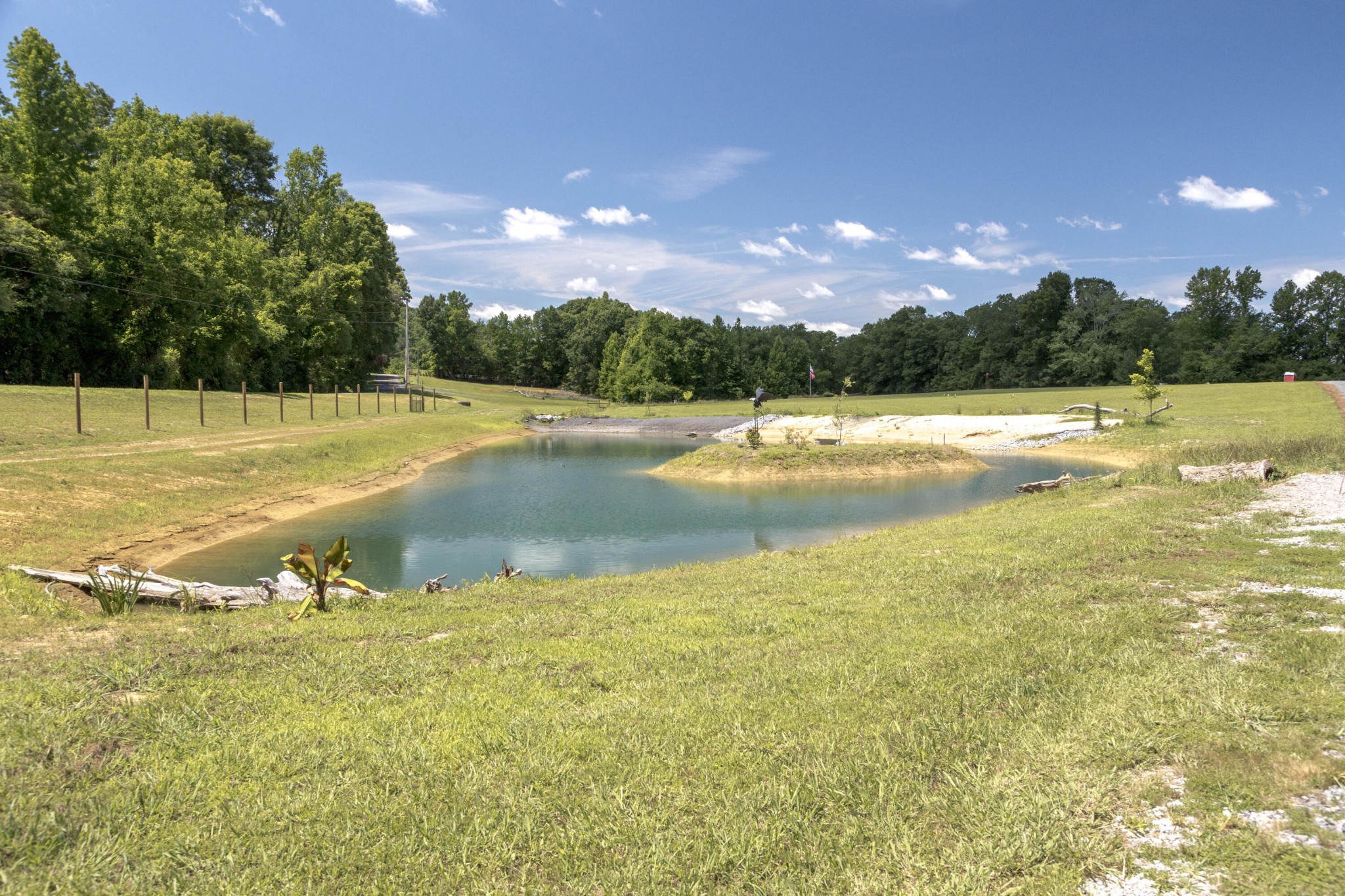 882 Lower River Road Property Photo 3
