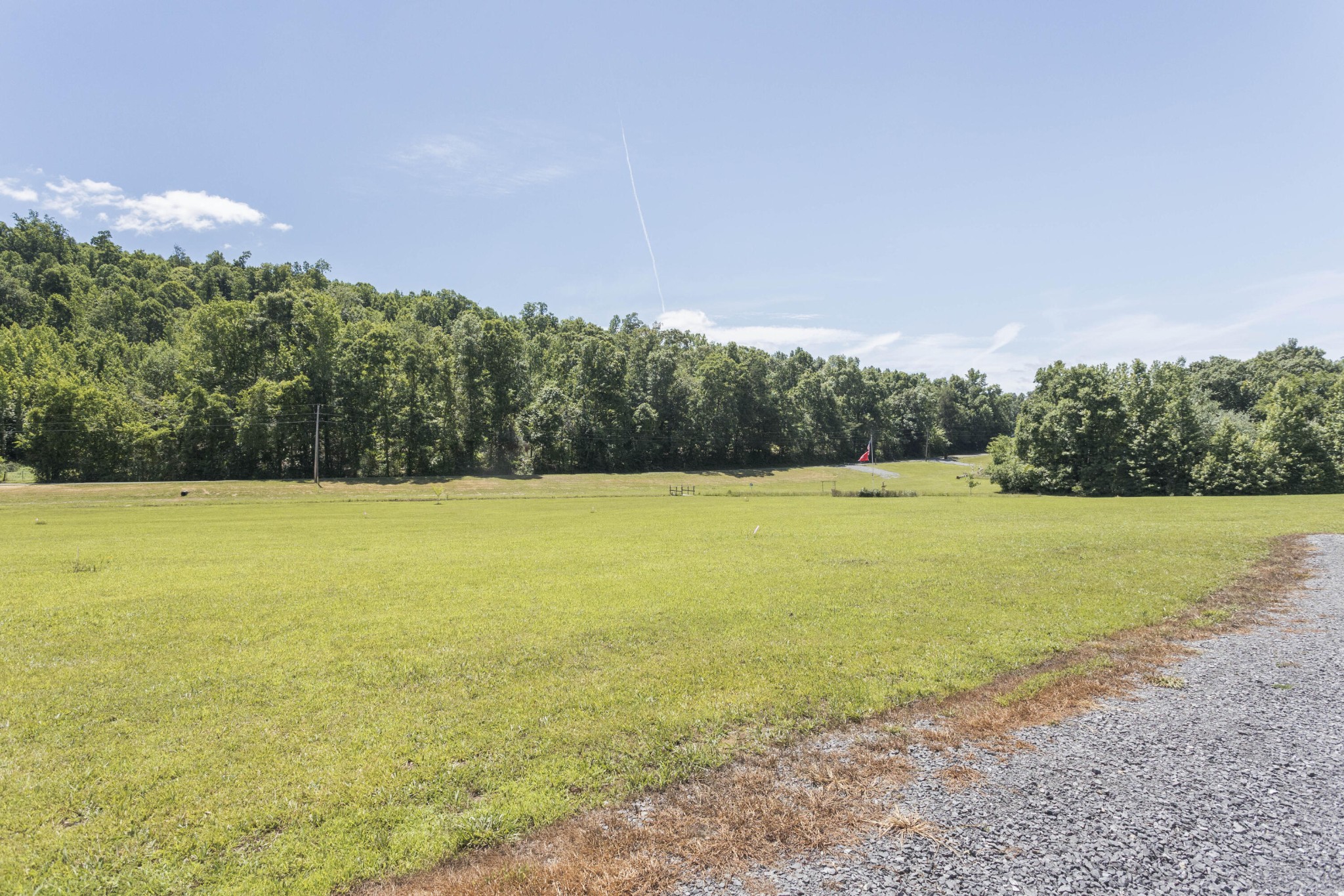 882 Lower River Road Property Photo 5