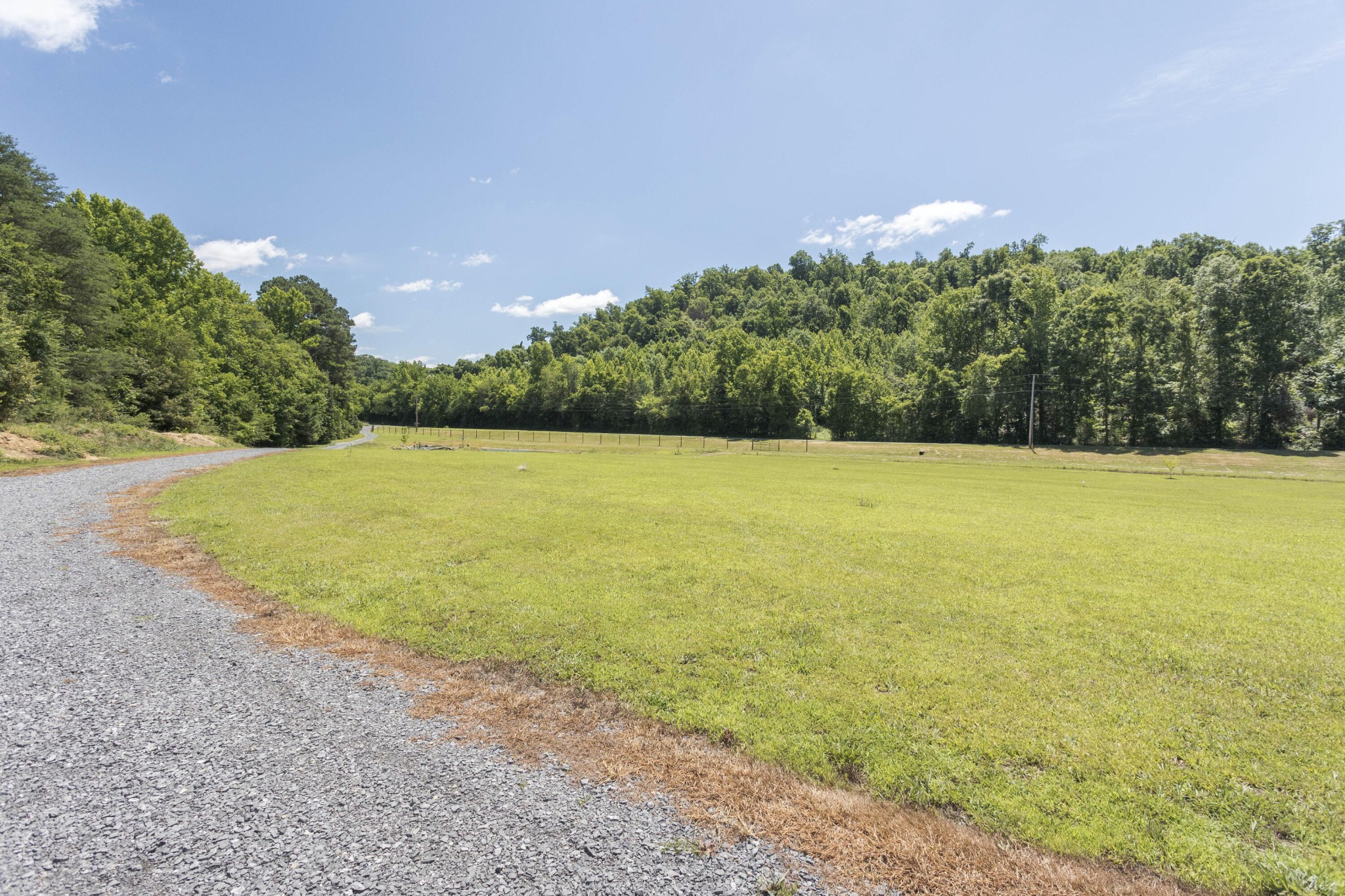 882 Lower River Road Property Photo 6