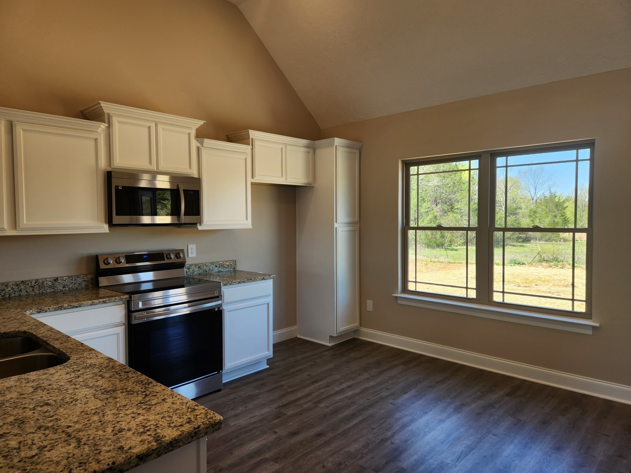 3009 Upstream Road Property Photo 40