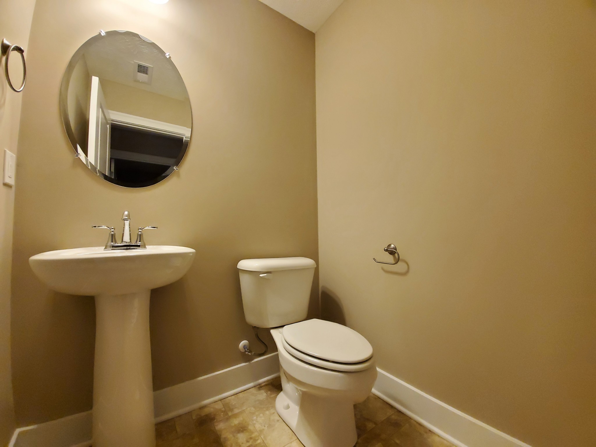 3009 Upstream Road Property Photo 44