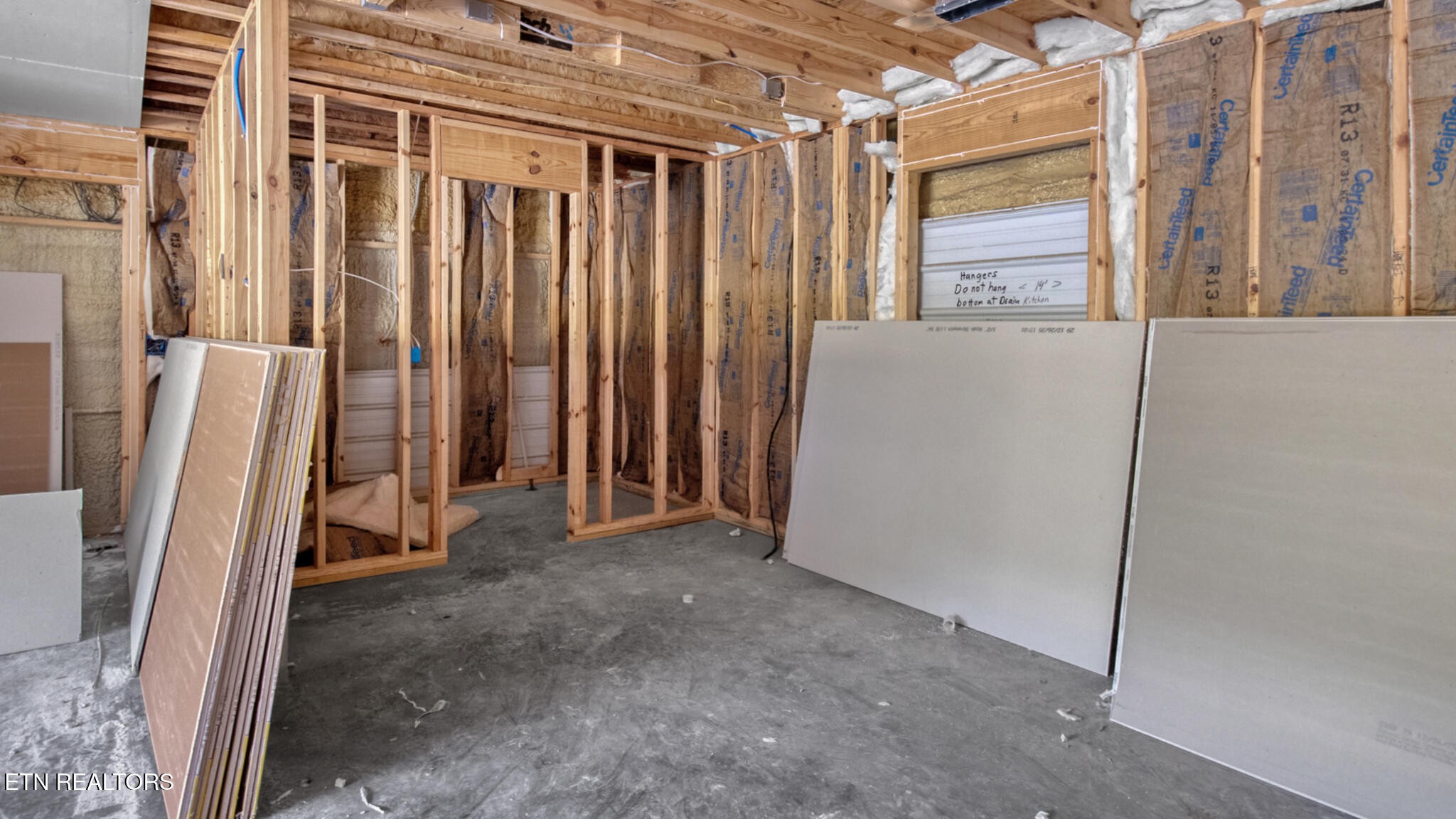 320 Se Harris Rd Property Photo 22
