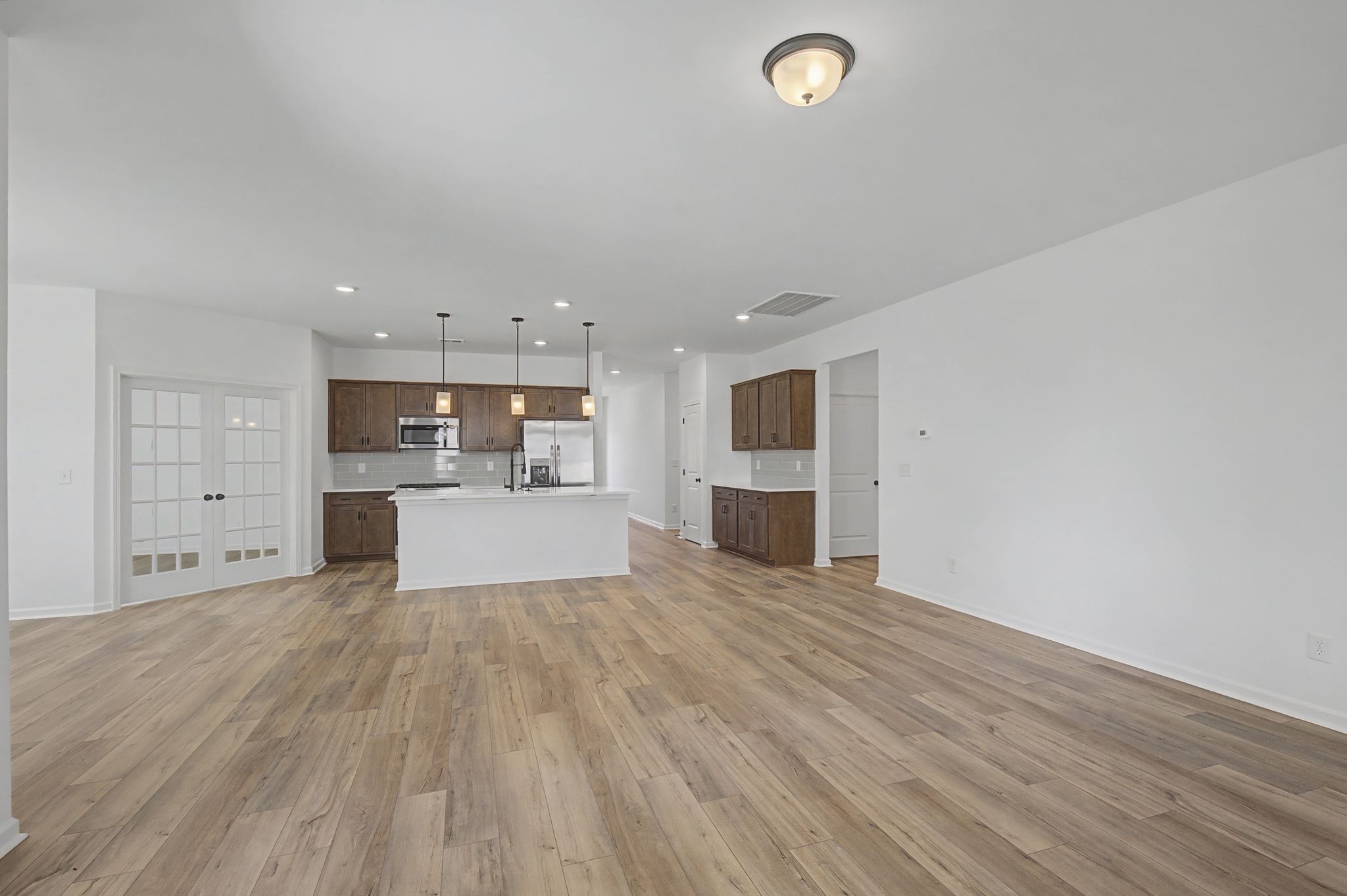 405 Blackjack Oak Ct Property Photo 7