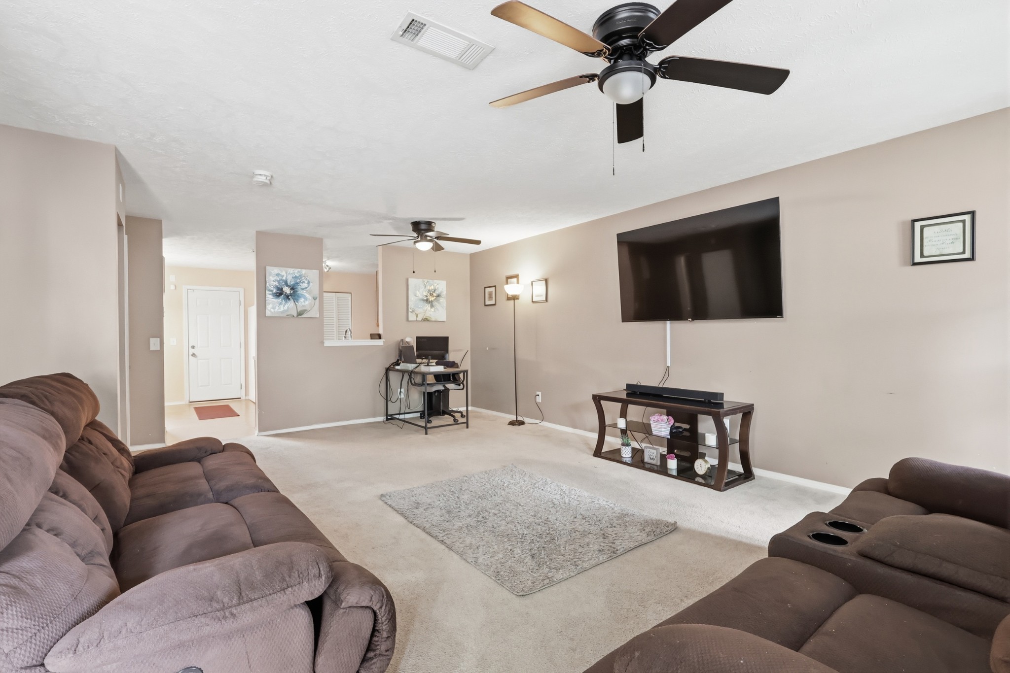 5521 Cedar Ash Xing Property Photo 3