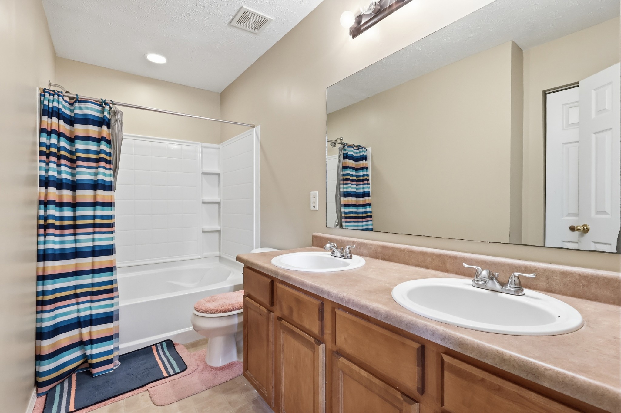 5521 Cedar Ash Xing Property Photo 15