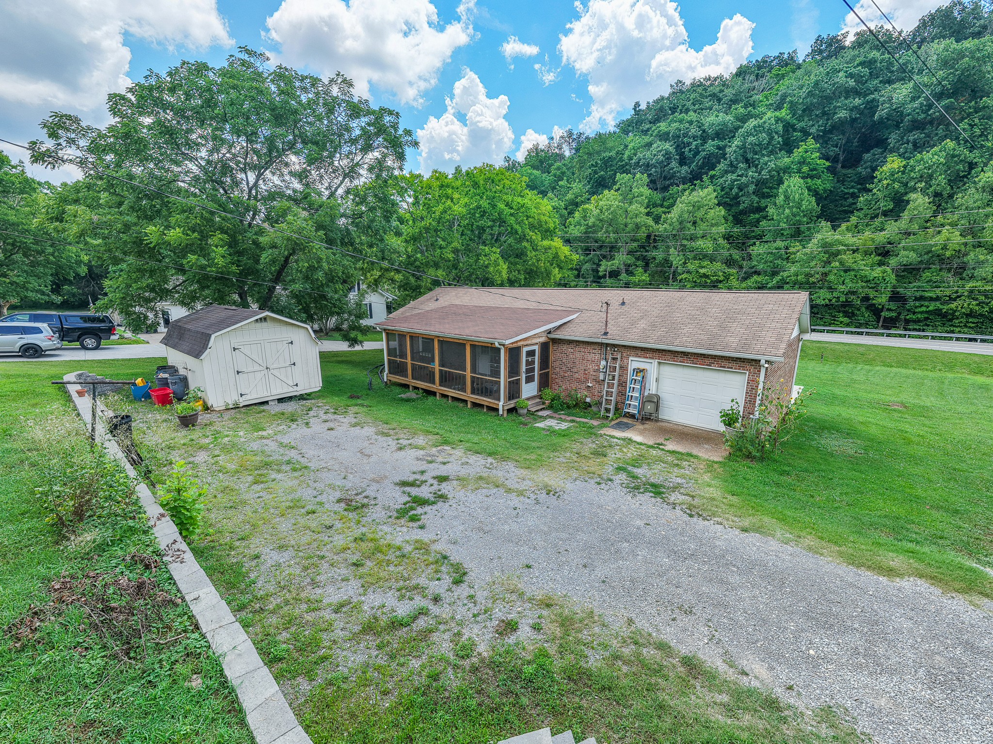 4218 Long Hollow Pike Property Photo 12