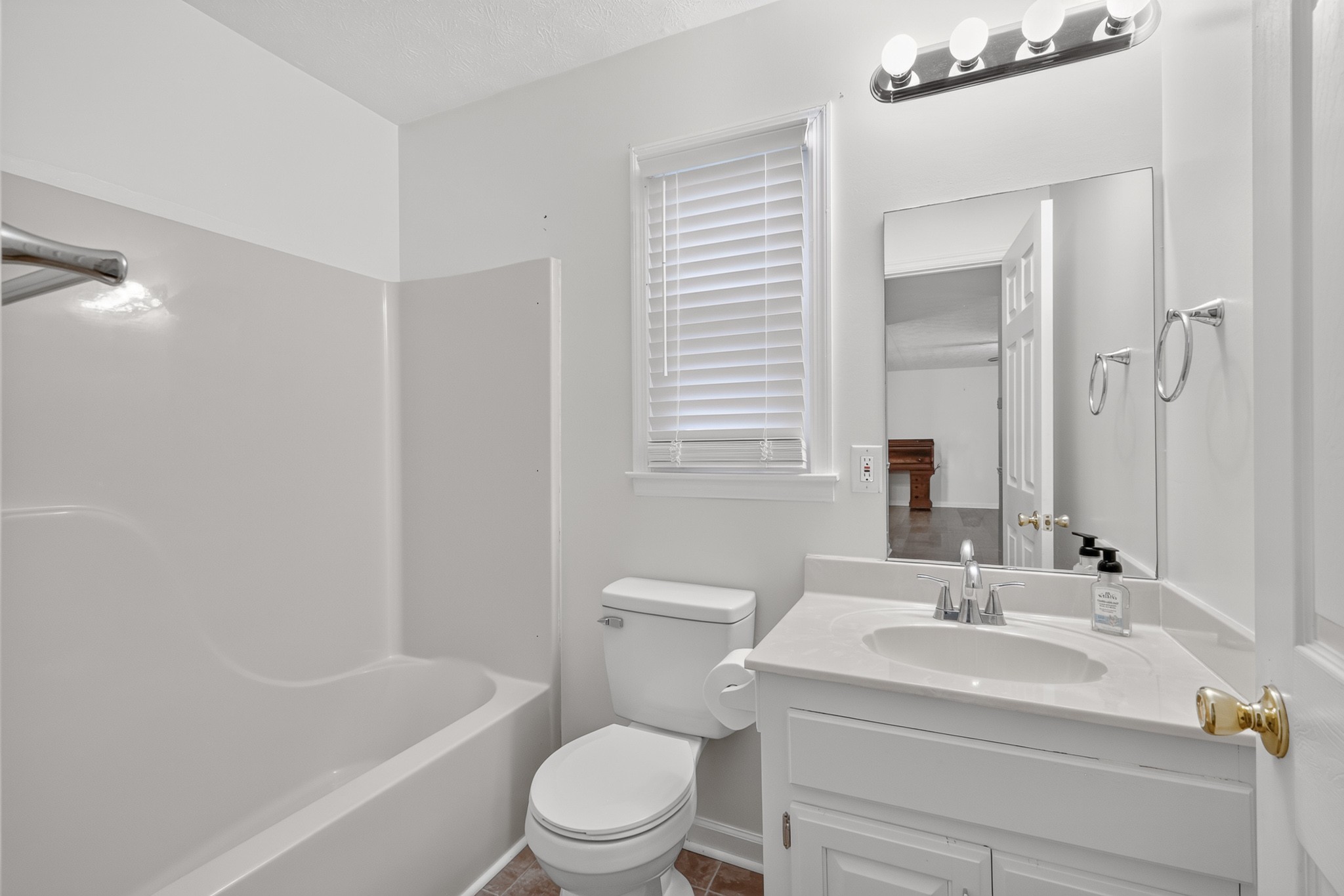 4218 Long Hollow Pike Property Photo 32