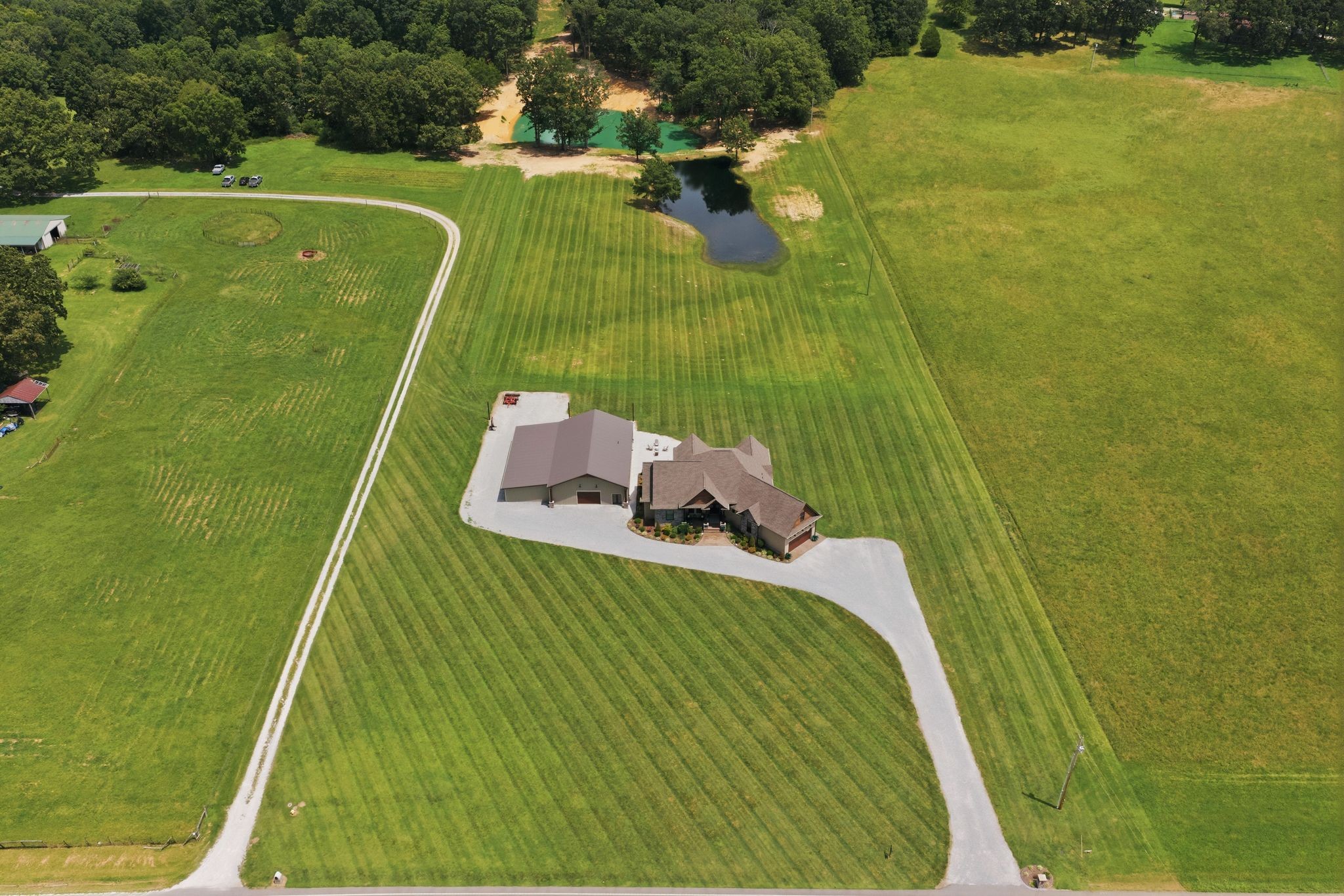 1261 Highway 48, S Property Photo 7