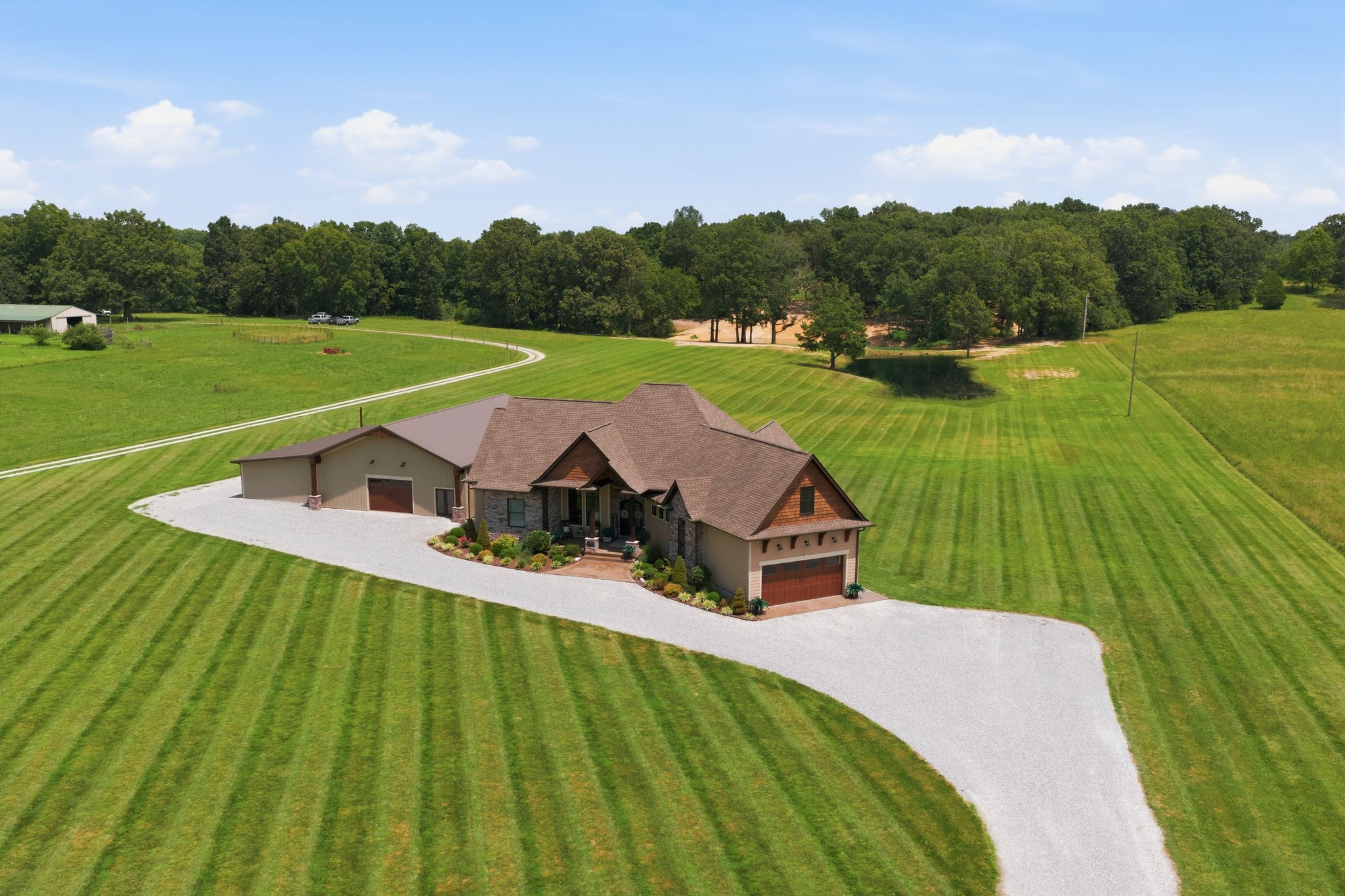 1261 Highway 48, S Property Photo 8