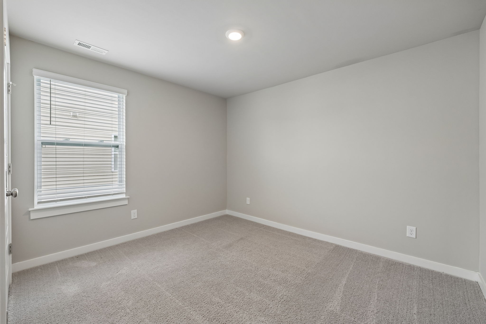 538 Torrey Pines Ln Property Photo 28