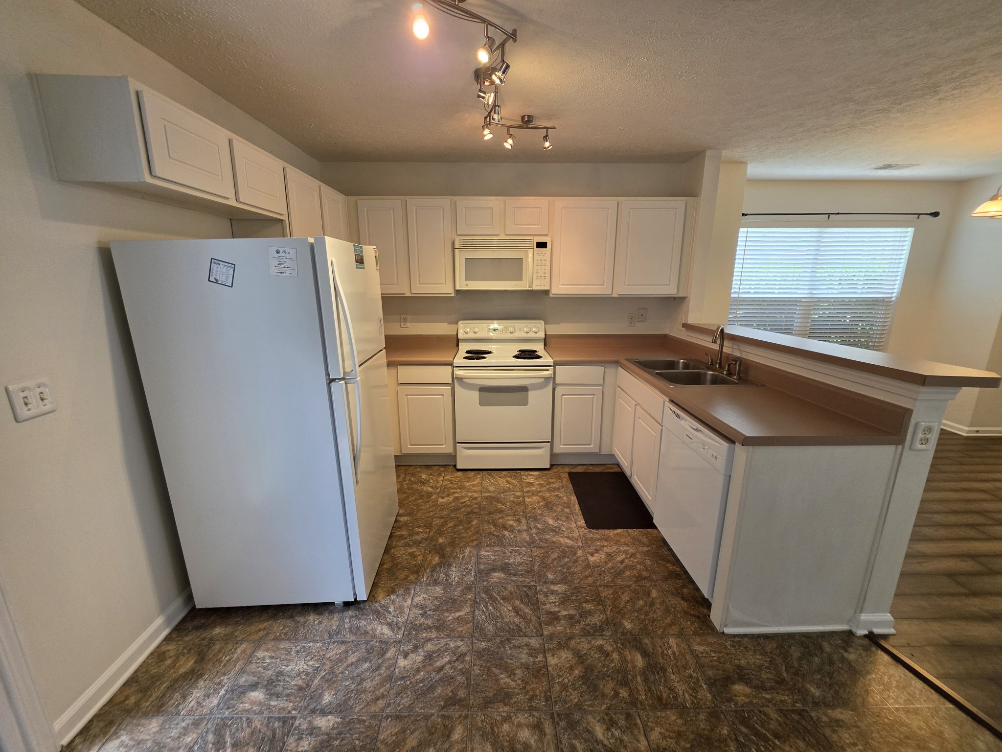 3021 Harpeth Springs Dr Property Photo 2