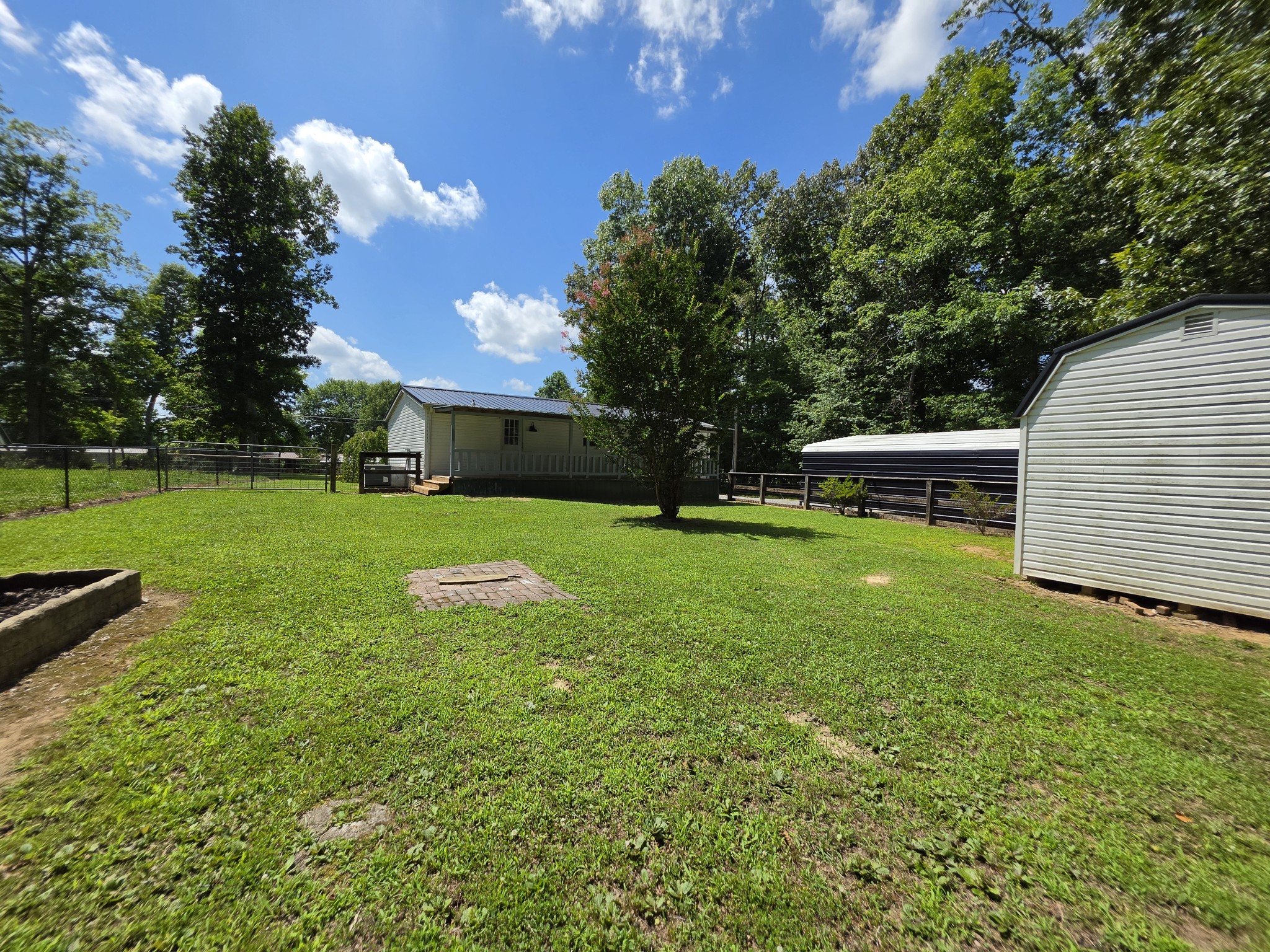 1361 Lakeshore Dr Property Photo 20