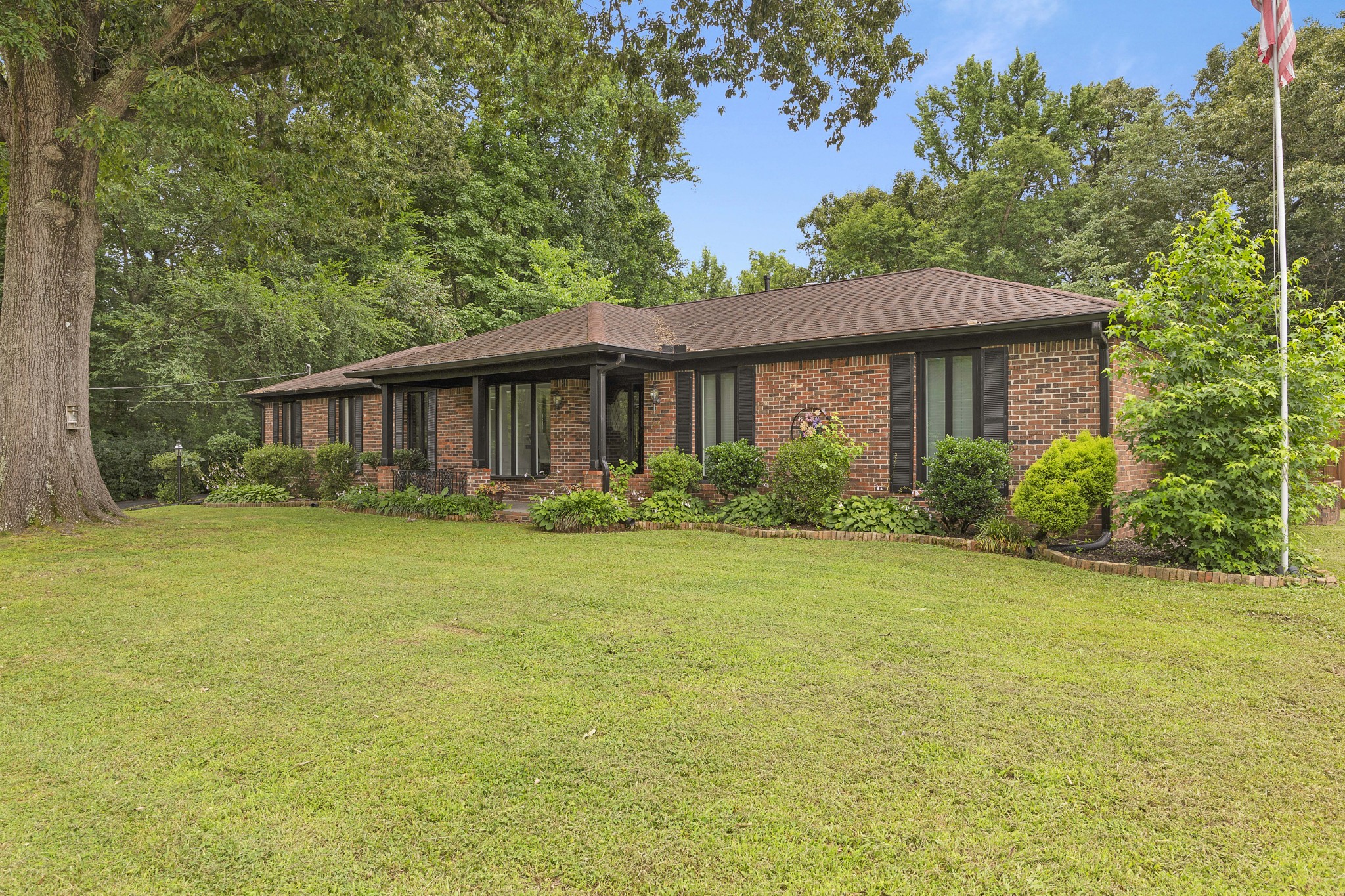 14 Hummingbird Cv Property Photo 2