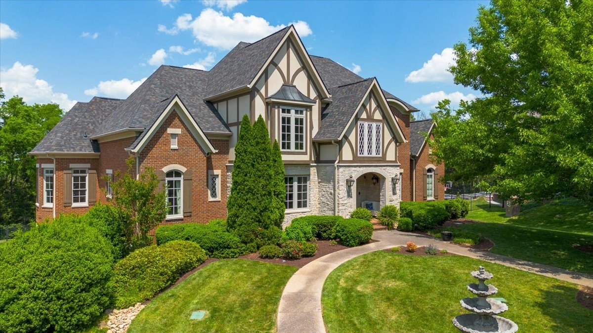 9254 Wardley Park Ln