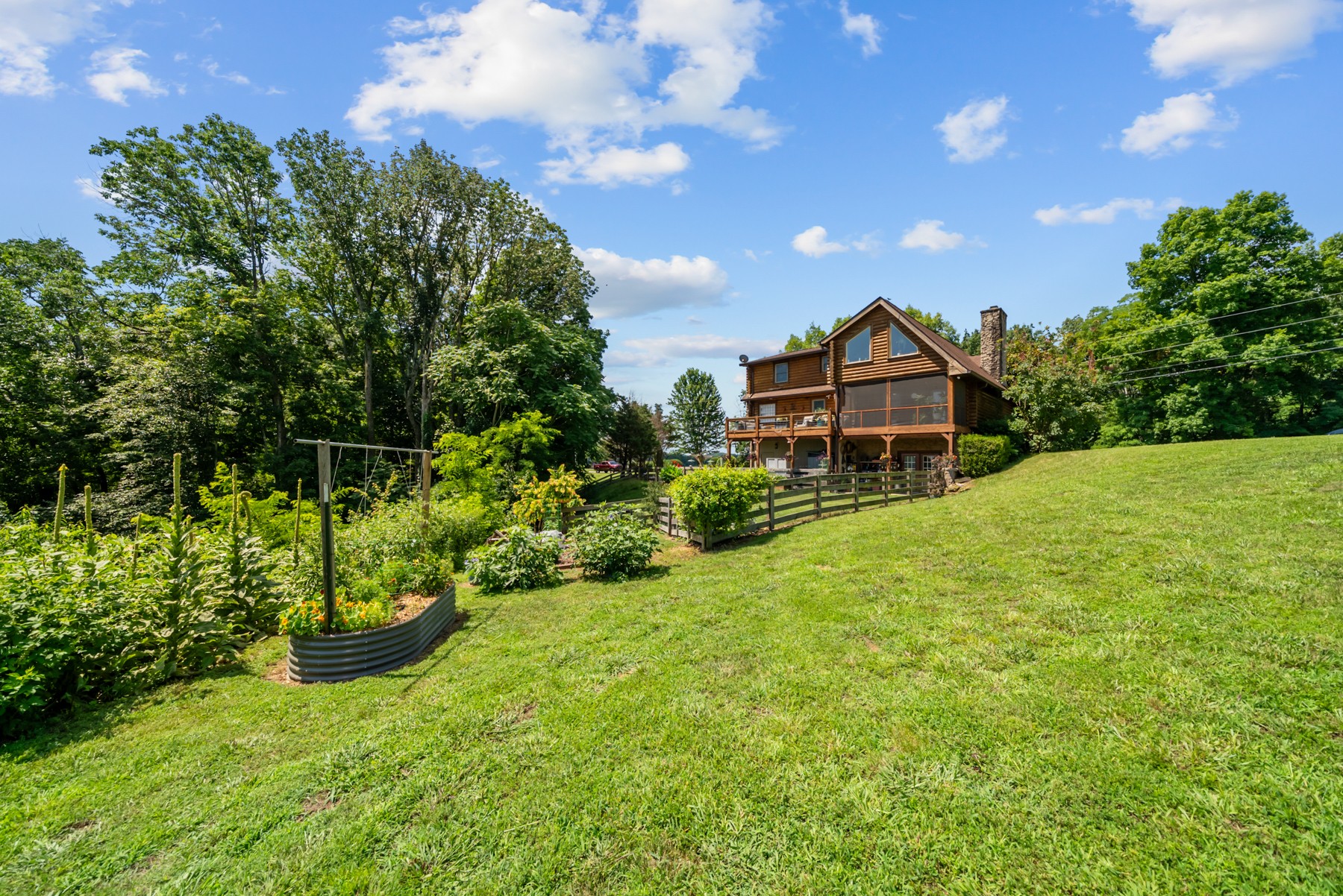 480 Seaton Dr Property Photo 45