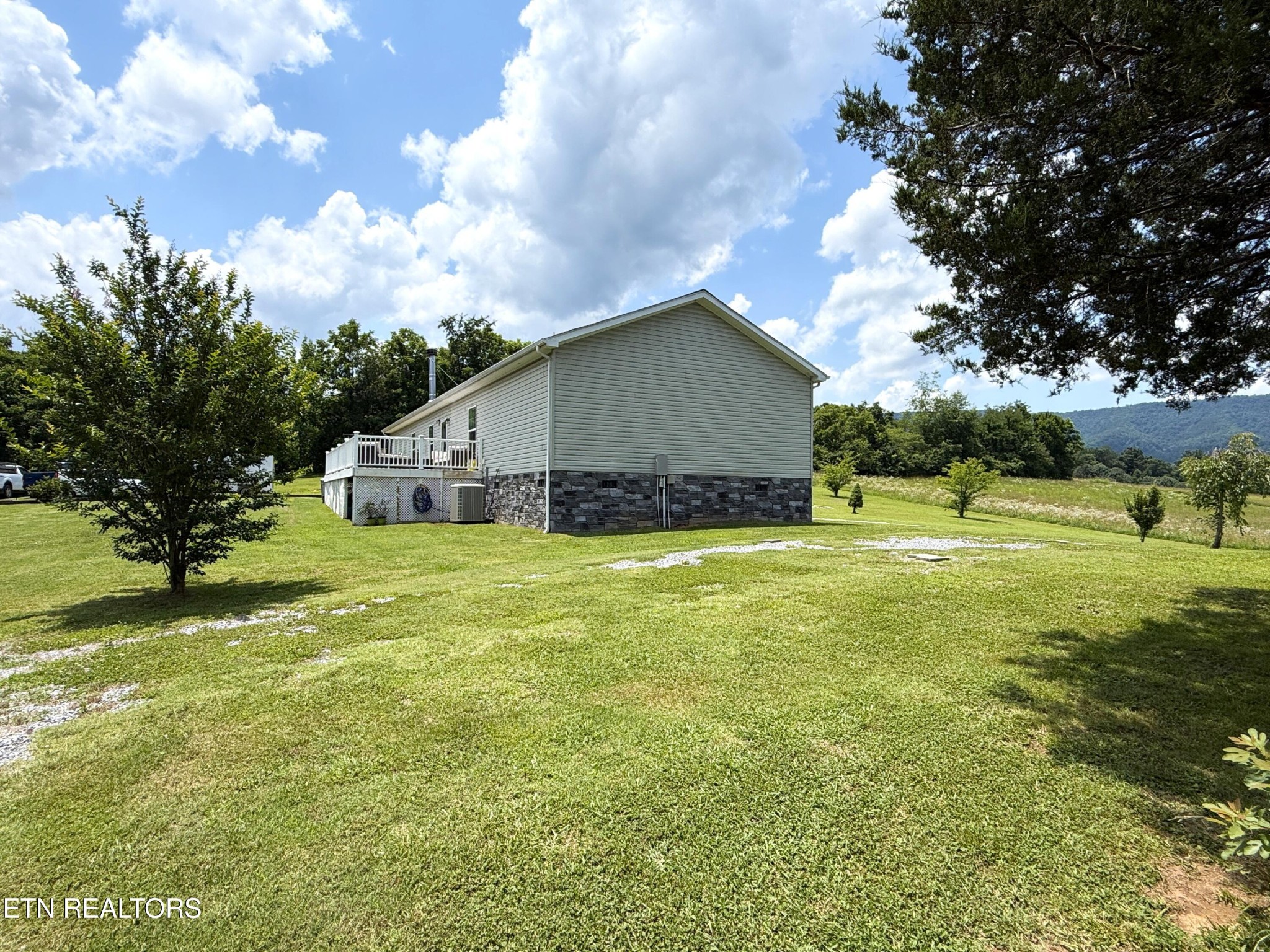 1930 Sail Rd Property Photo 28