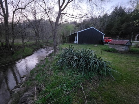 8216 Gassaway Rd Property Photo 1