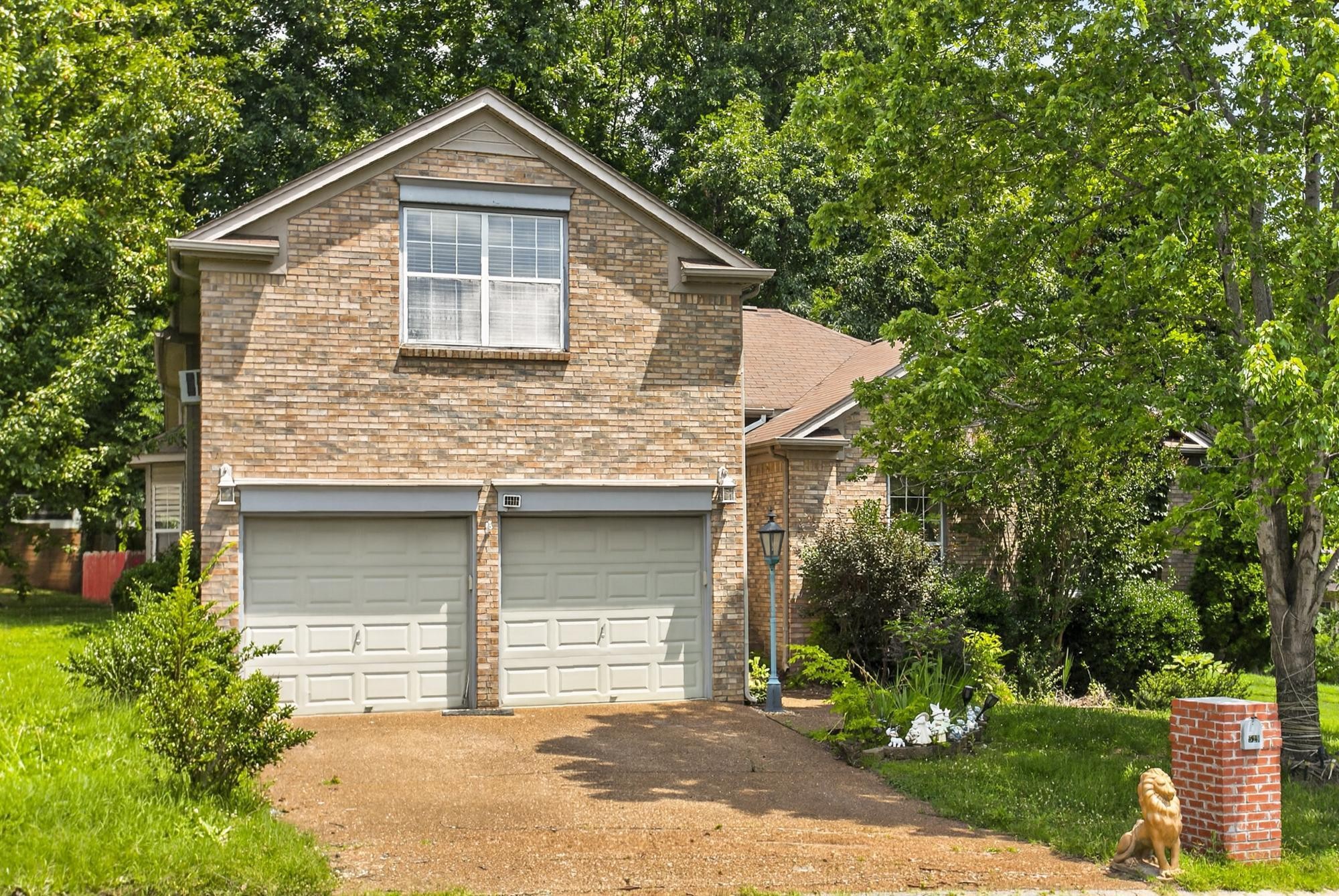529 Forest Pointe Pl