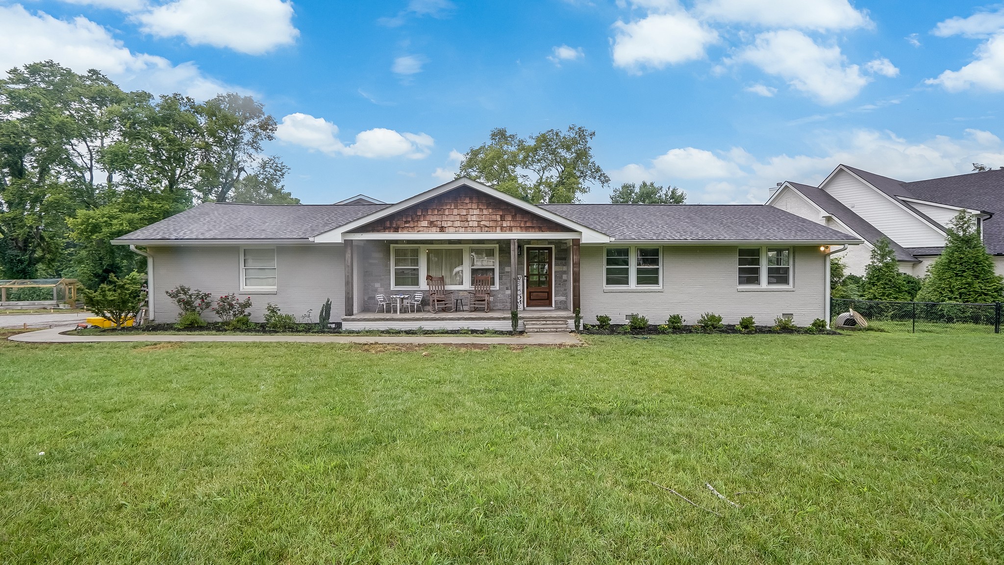 824 Clematis Dr Property Photo 1