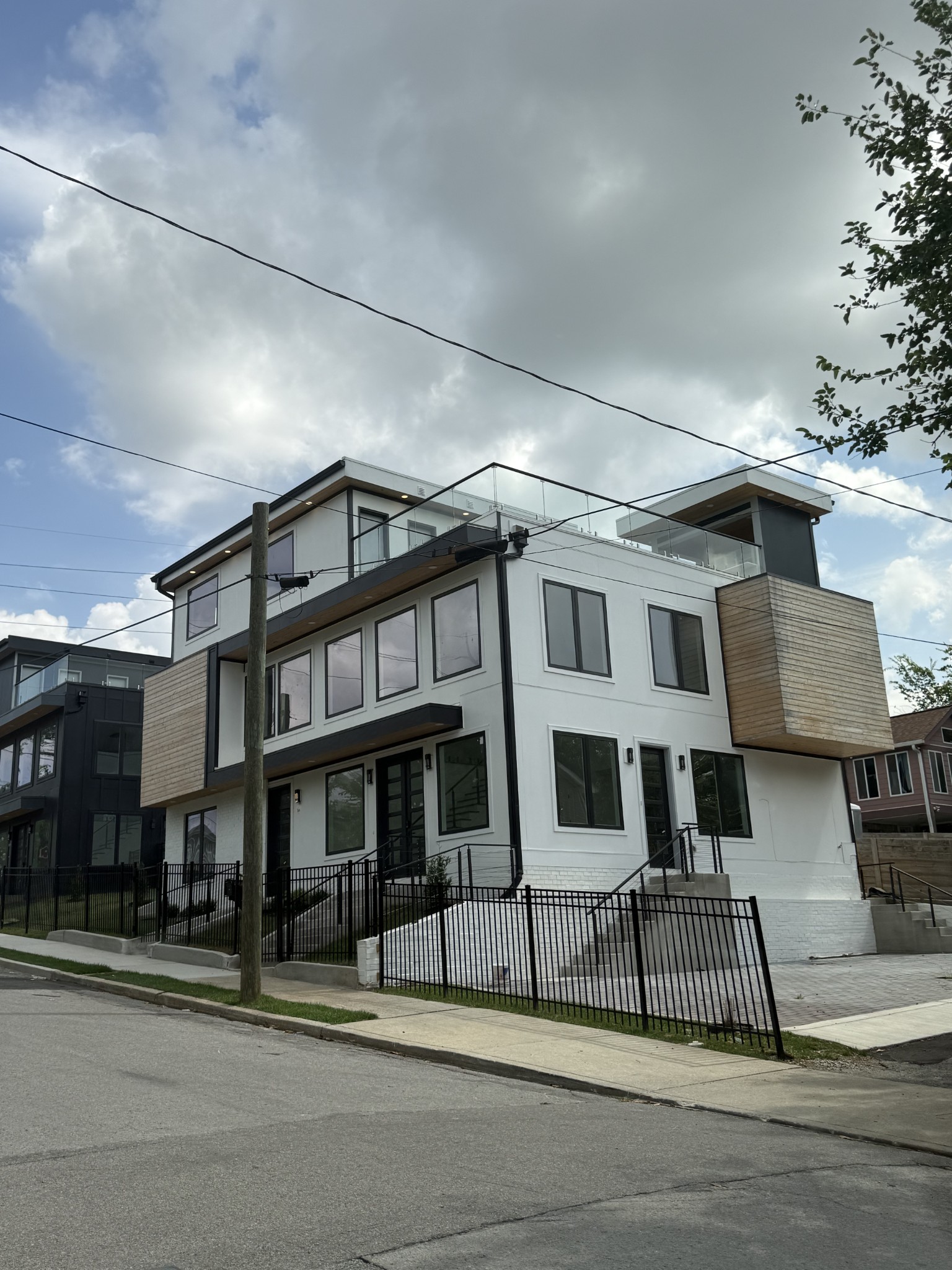 143 Fain St Property Photo 1