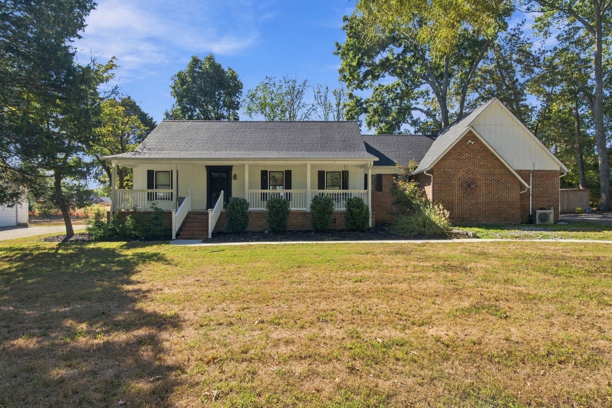 119 Autumn Ln Property Photo 1