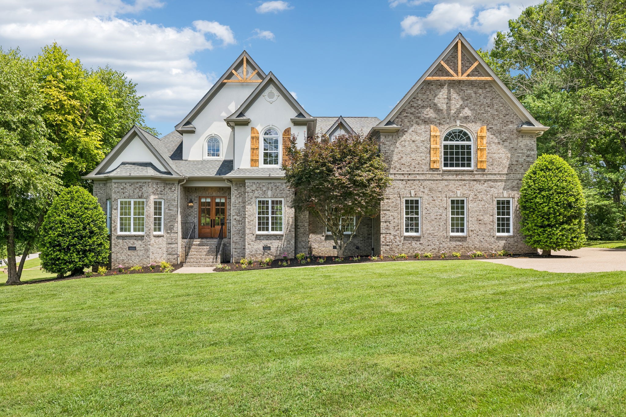 3061 Trotters Ln