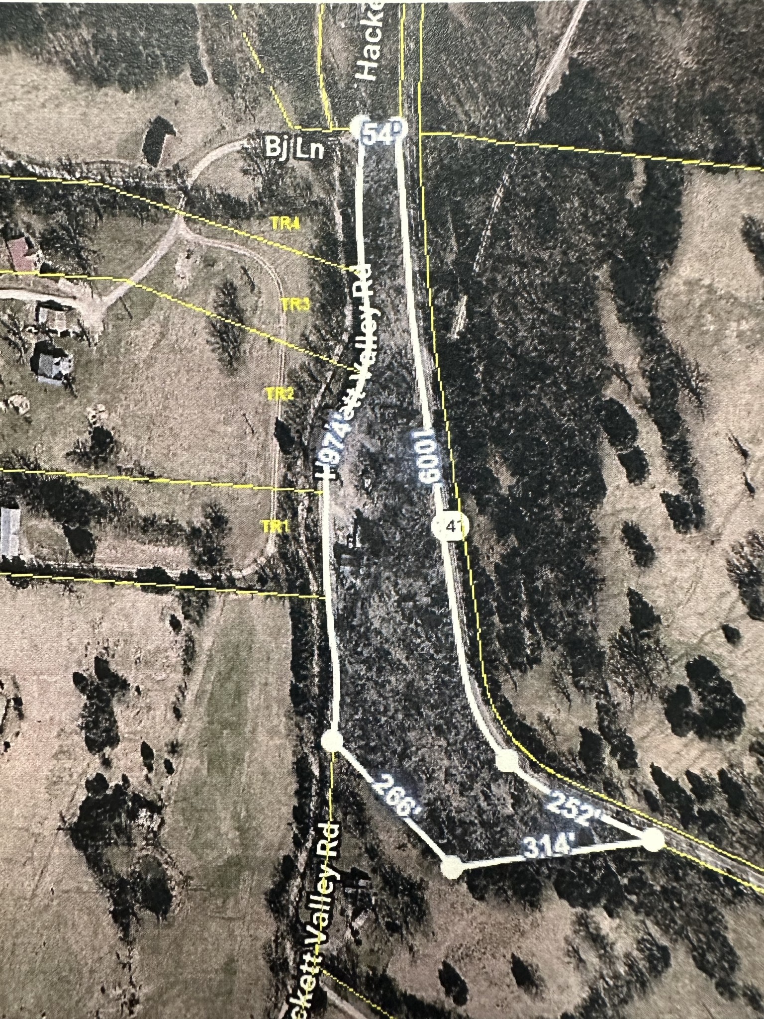 17 Hackett Valley Rd Property Photo 9
