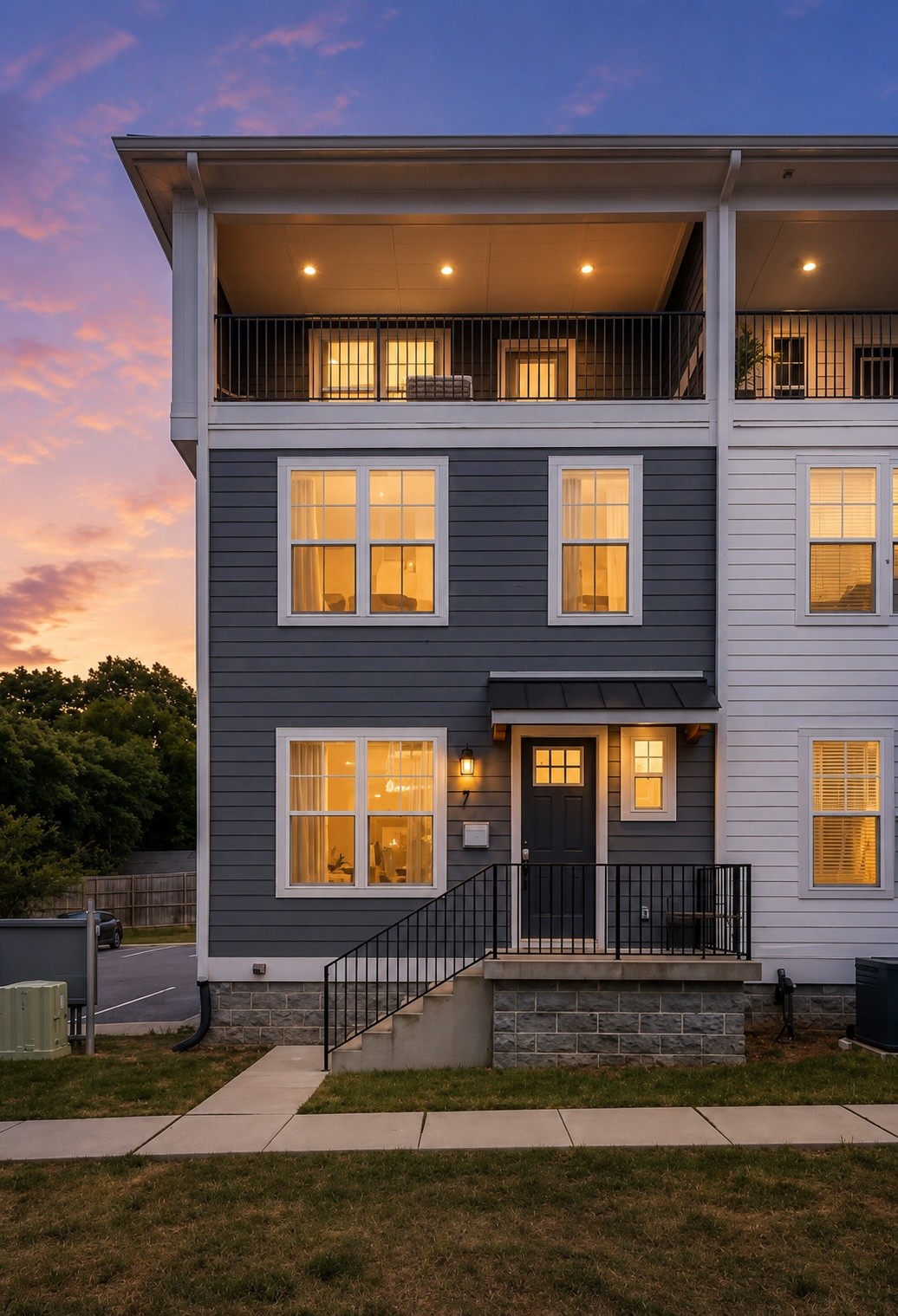 105 Duke St