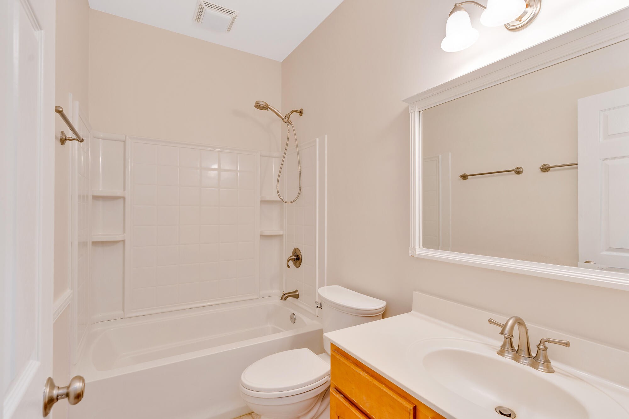 9237 Leaf Brook Lane Property Photo 22