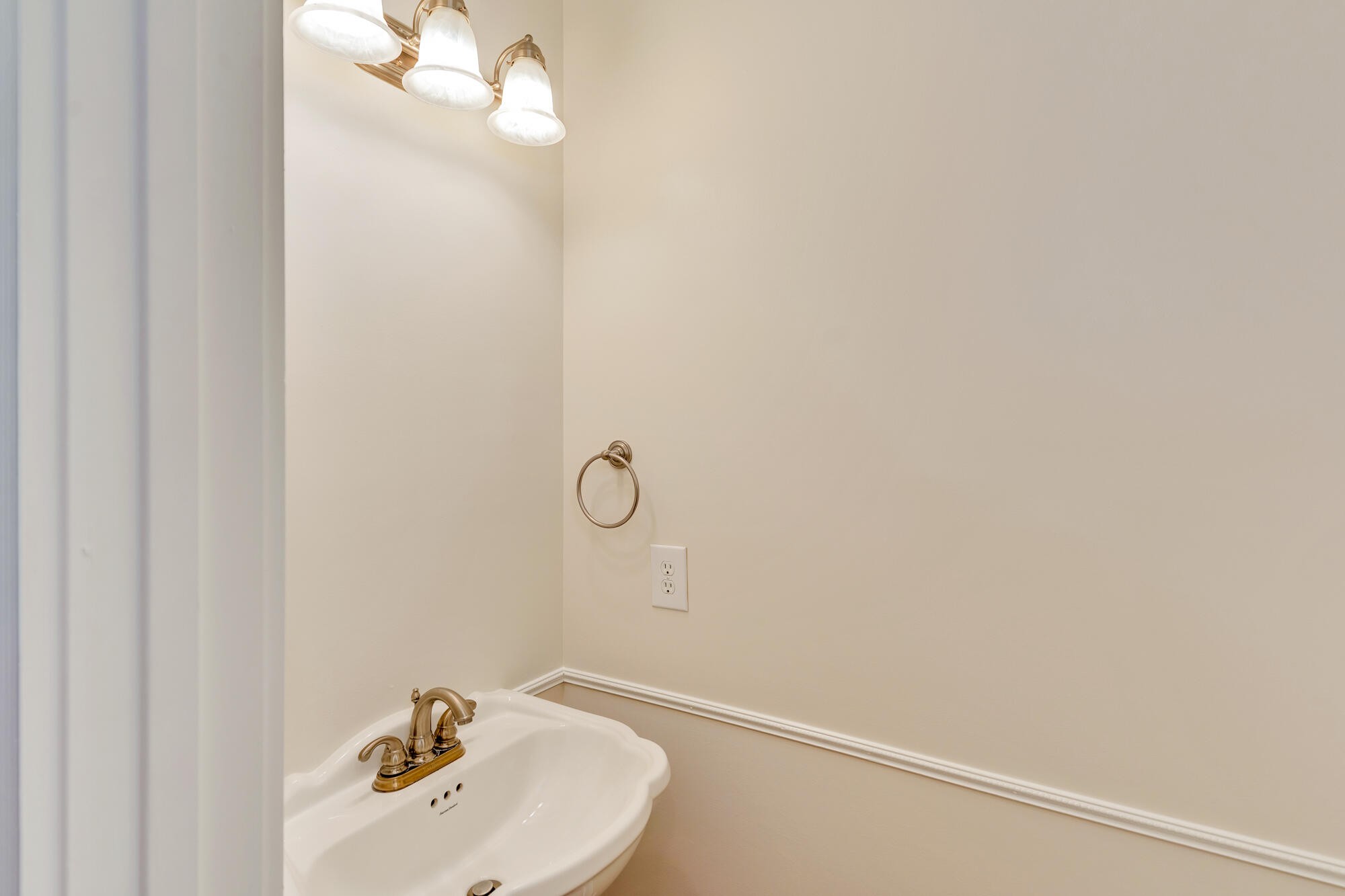 9237 Leaf Brook Lane Property Photo 25