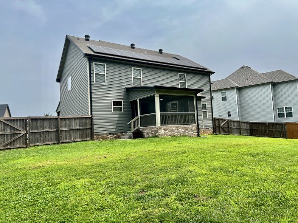 550 Tacoma Dr Property Photo 3