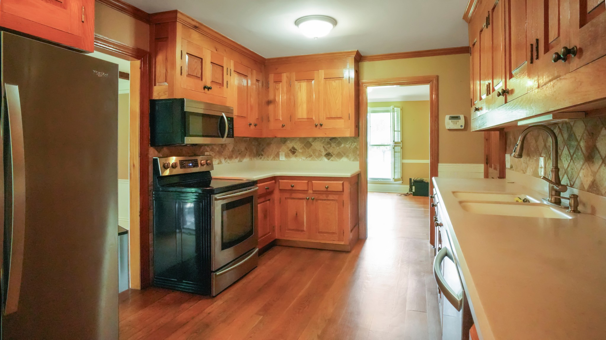 858 Moreland Dr Property Photo 10