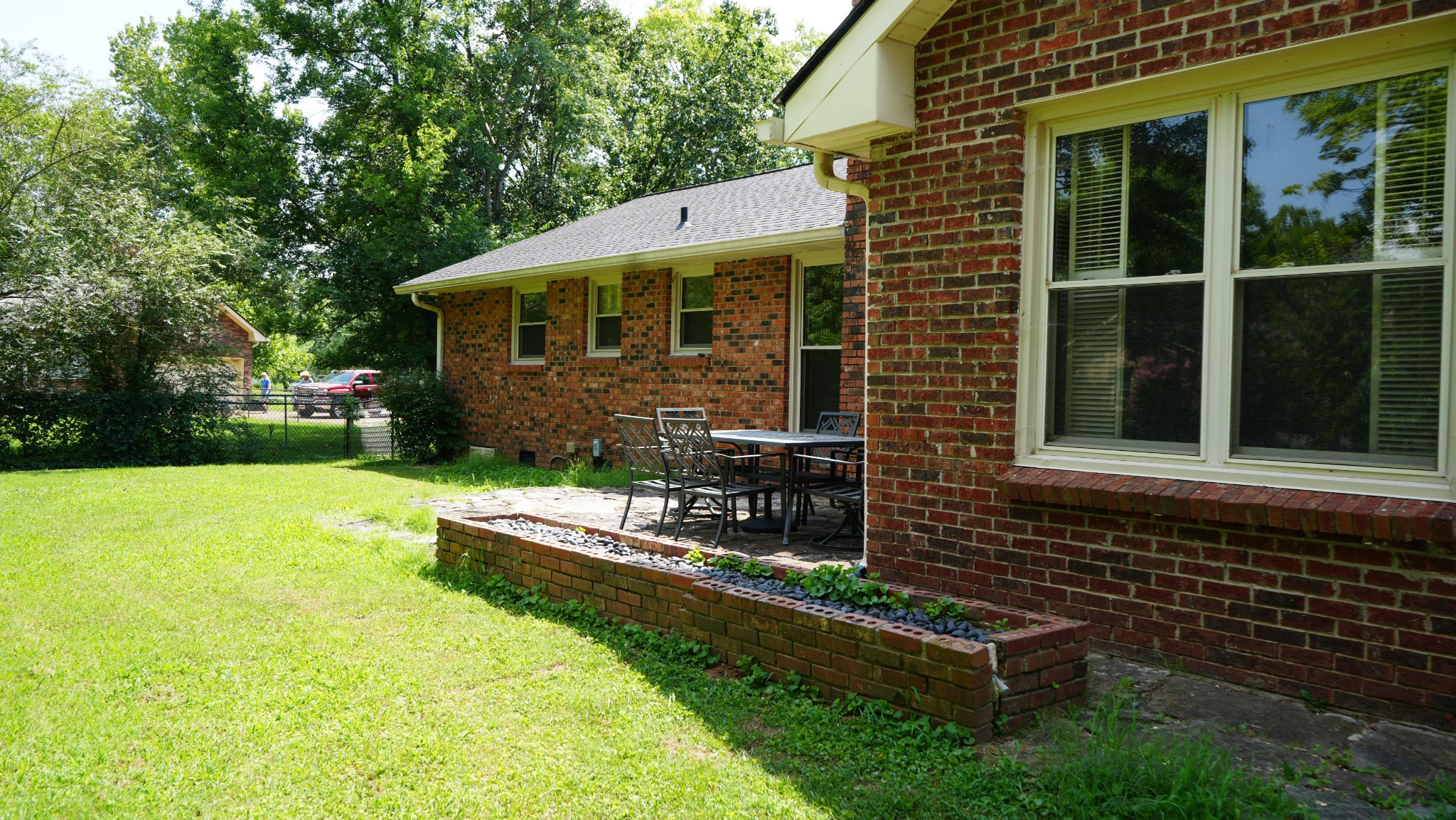 858 Moreland Dr Property Photo 19