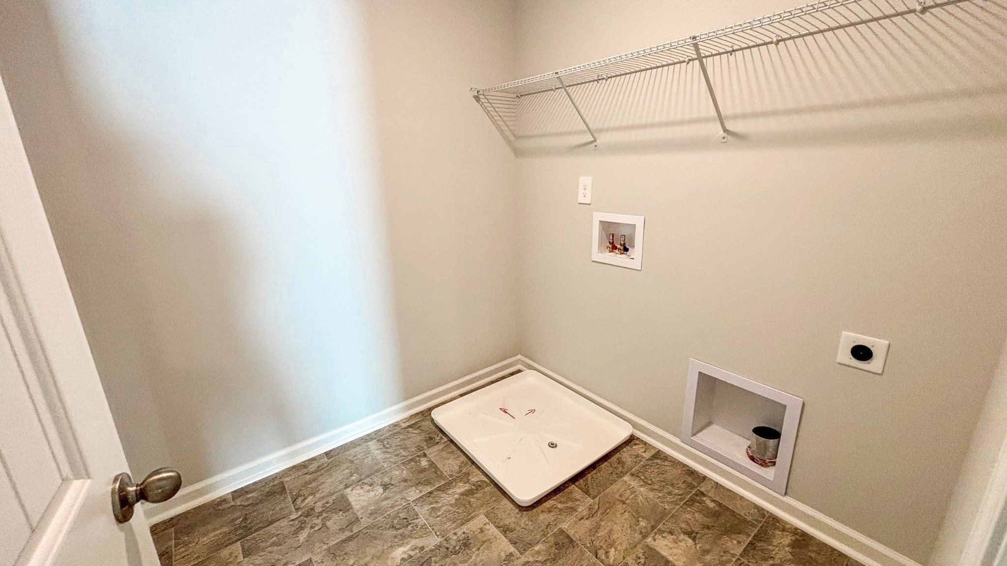 4825 Clousden Way Property Photo 25