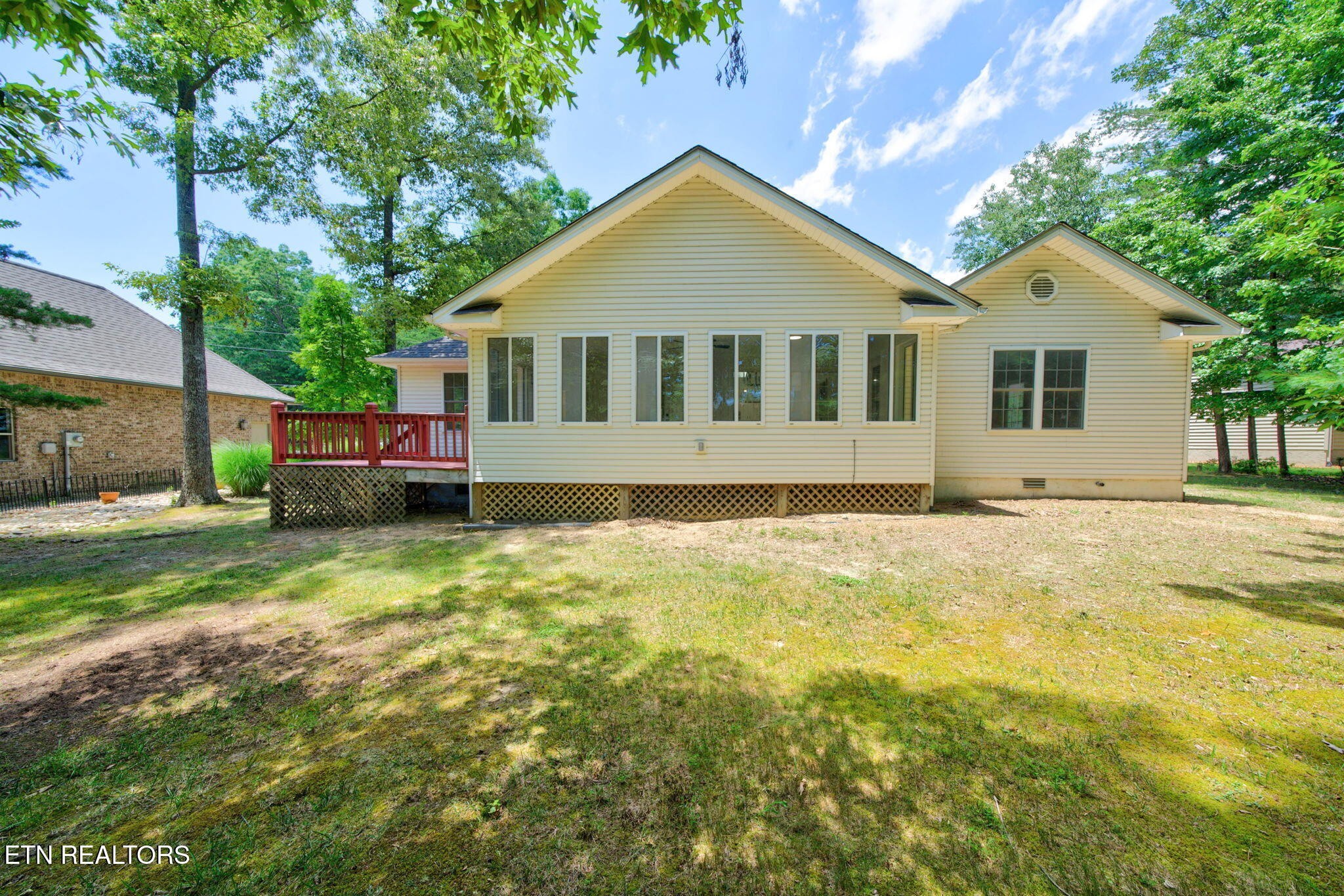 35 Leaf Circle Property Photo 38