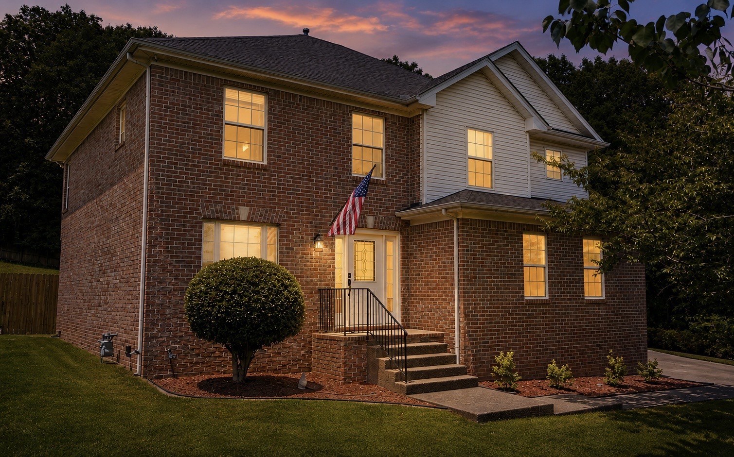 112 Buckhaven Ct Property Photo 1