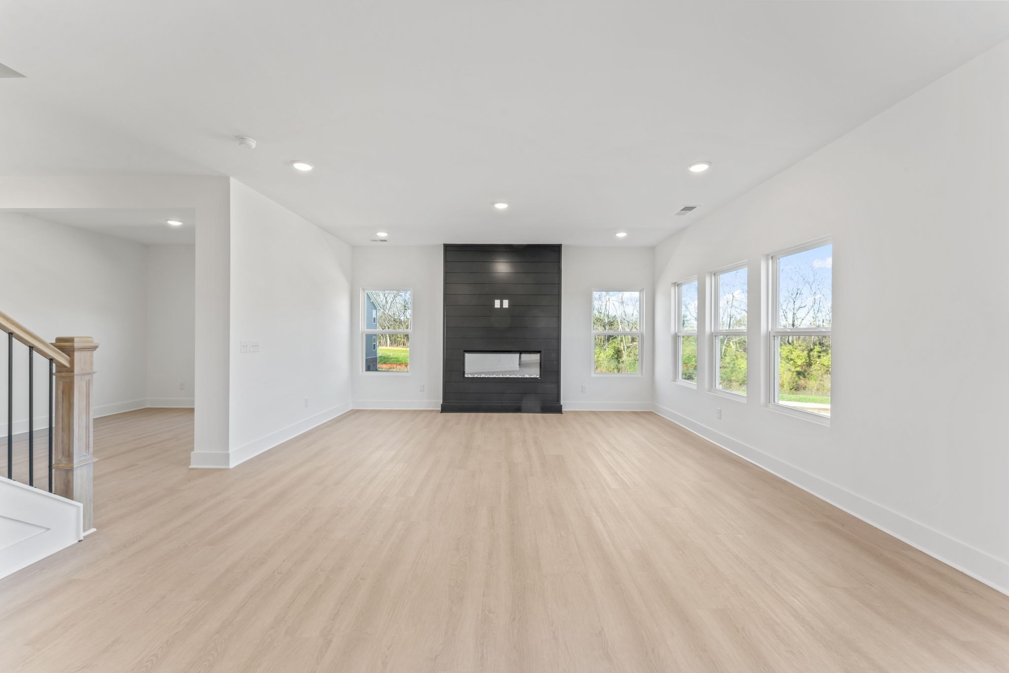 1232 Valley Ridge Drive Property Photo 8
