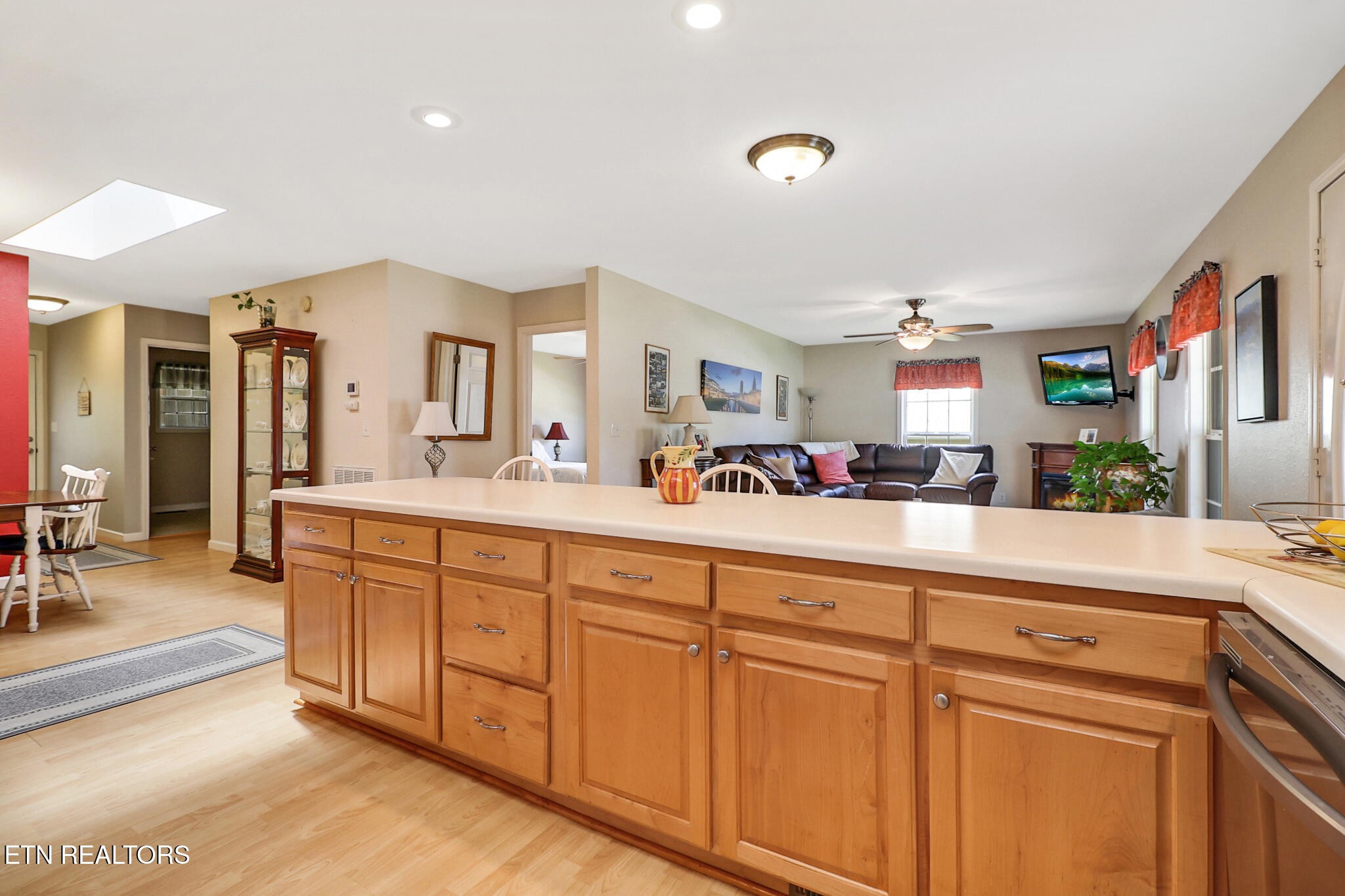 21 Knights Way Property Photo 13